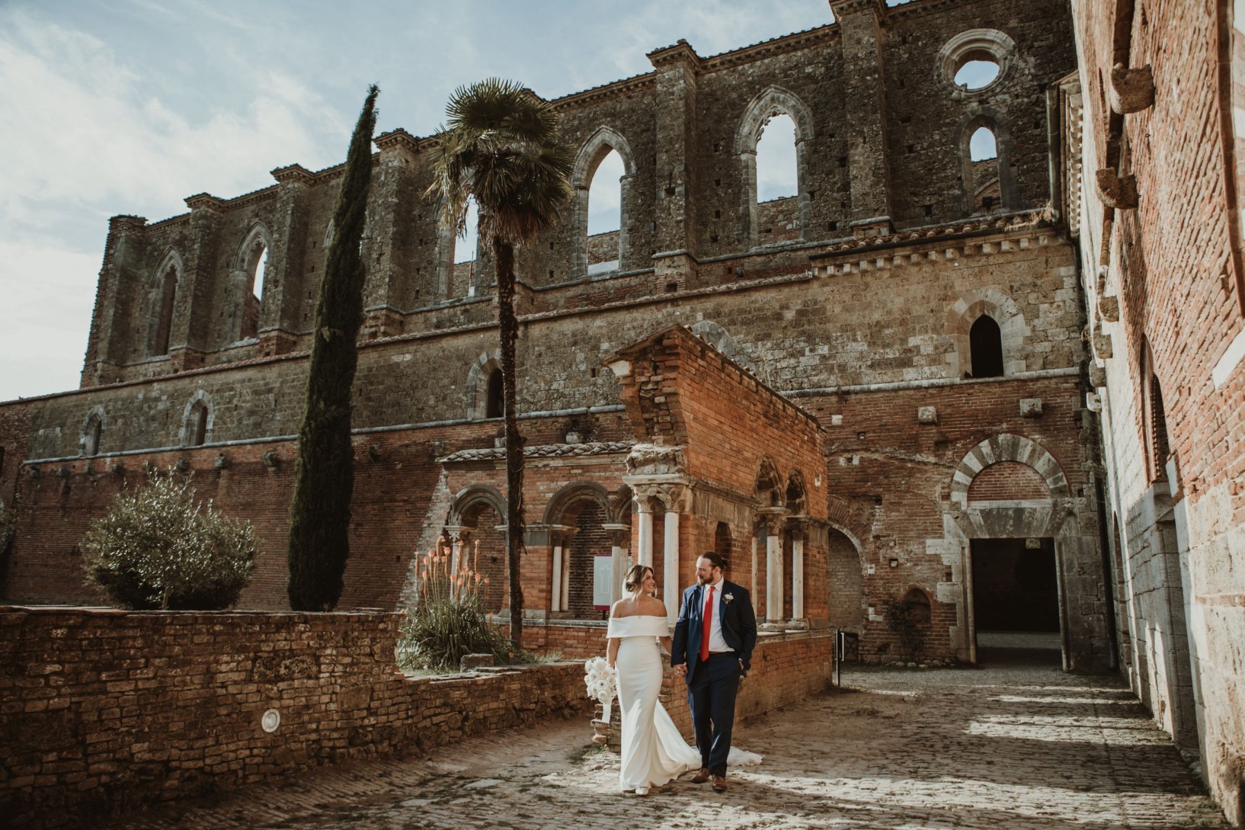 Lindsey and Kyle's Romantic Tuscan Destination Wedding at Lands of San Galgano photo