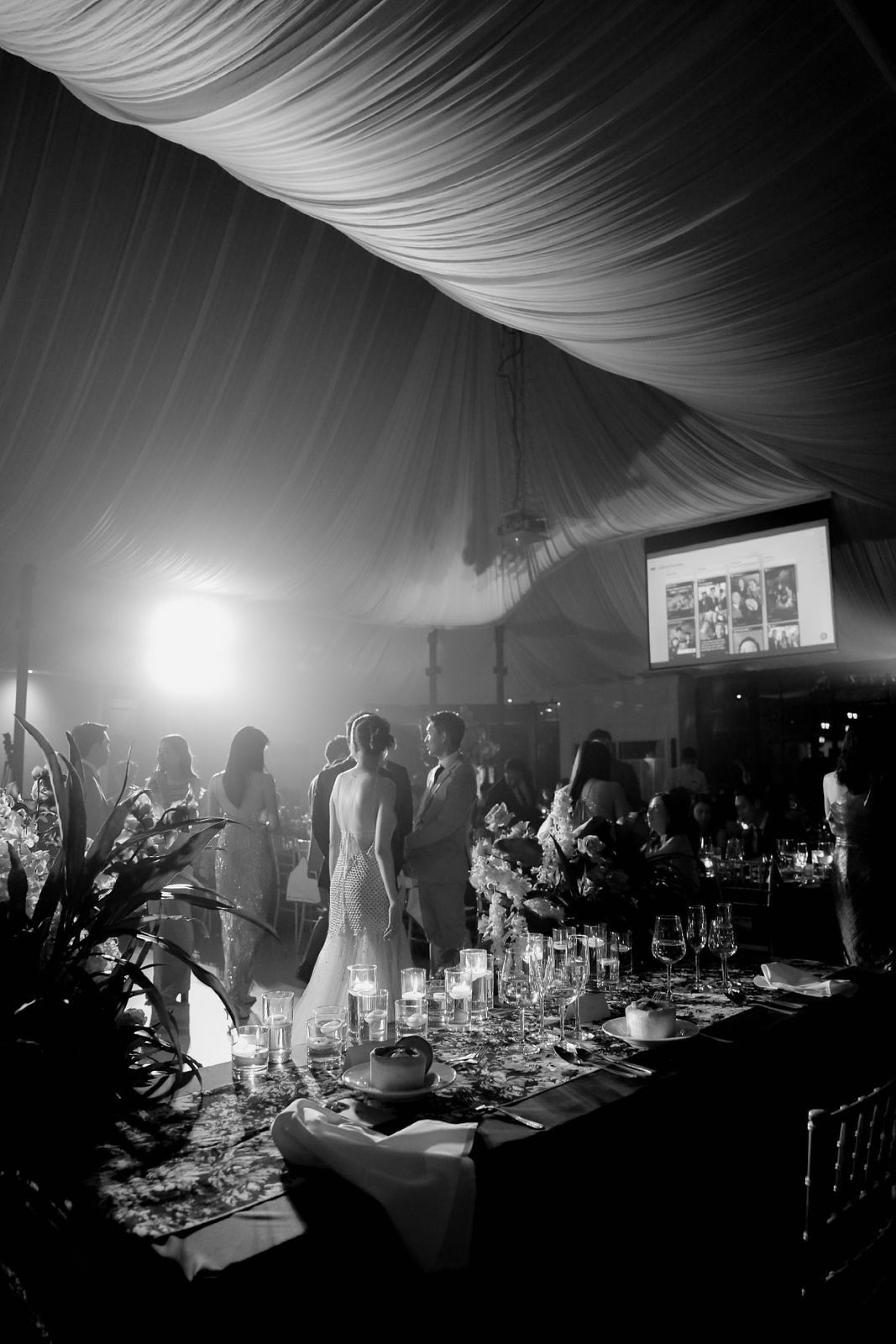 Under the Tree: Loreta and Thasit’s Enchanting Bangkok Wedding at Nai Lert Park photo