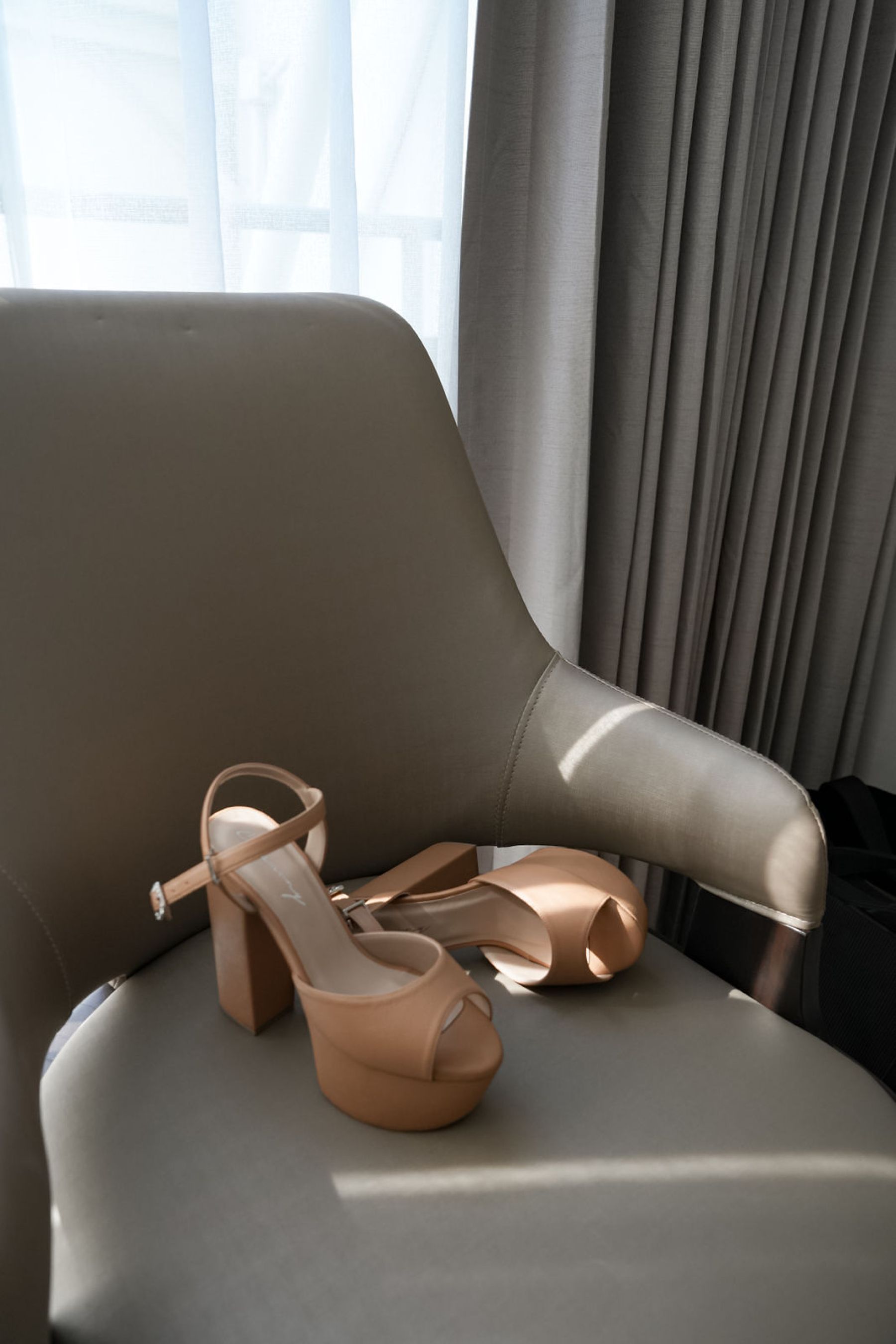 Under the Tree: Loreta and Thasit’s Enchanting Bangkok Wedding at Nai Lert Park photo