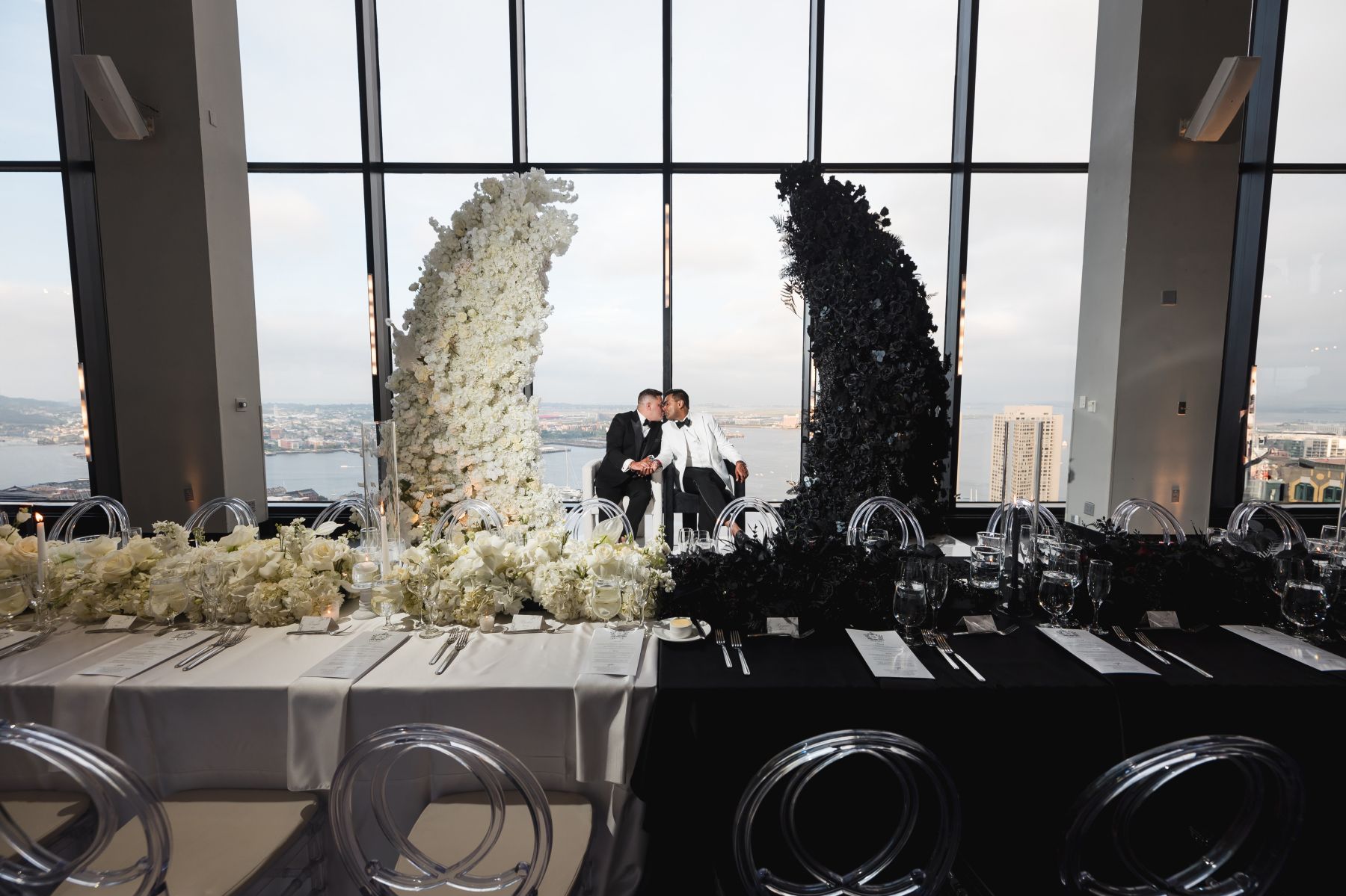Black‑and‑White Harmony in the Clouds: Shaloo &amp; Timothy’s Yin-Yang Wedding at the State Room photo