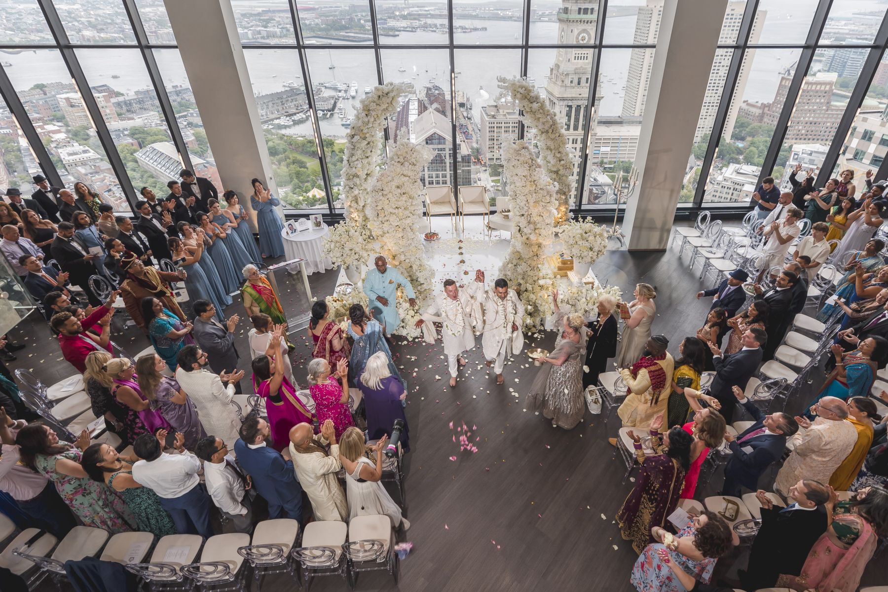 Black‑and‑White Harmony in the Clouds: Shaloo &amp; Timothy’s Yin-Yang Wedding at the State Room photo