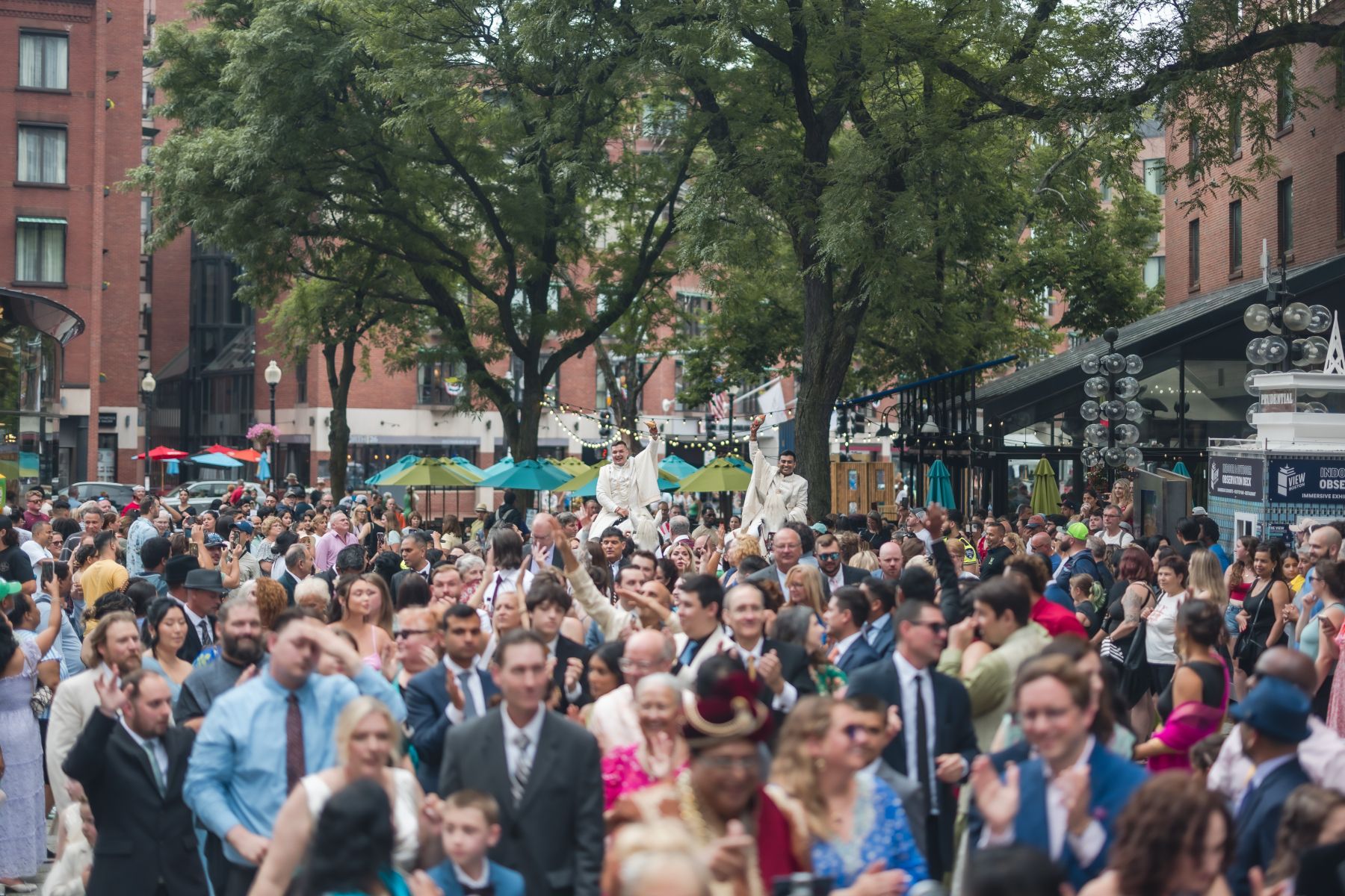 Black‑and‑White Harmony in the Clouds: Shaloo &amp; Timothy’s Yin-Yang Wedding at the State Room photo