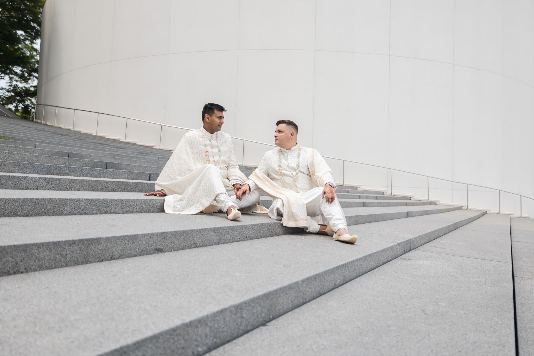 Black‑and‑White Harmony in the Clouds: Shaloo &amp; Timothy’s Yin-Yang Wedding at the State Room photo