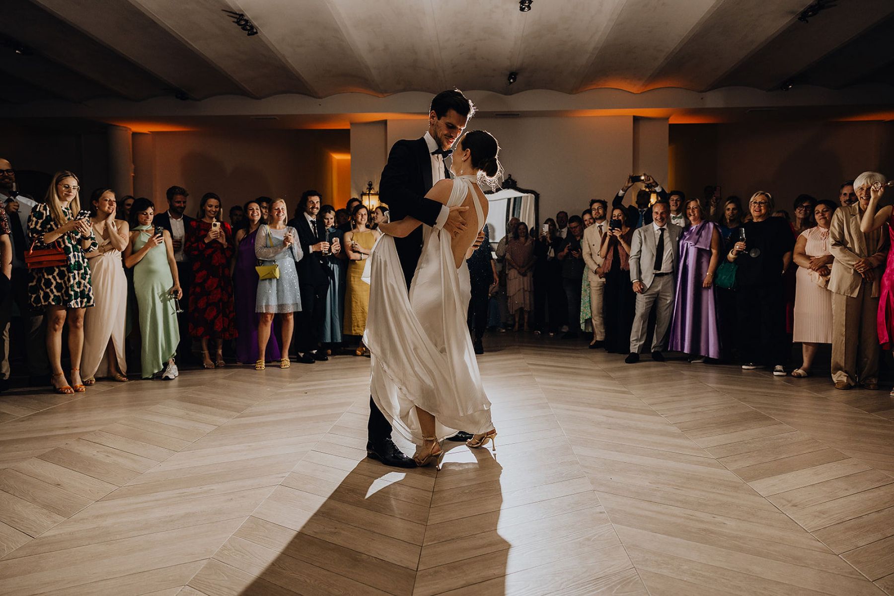 Sophie &amp; Tom's Classic Castle Celebration: A Timeless Wedding at Kasteel van Brasschaat photo