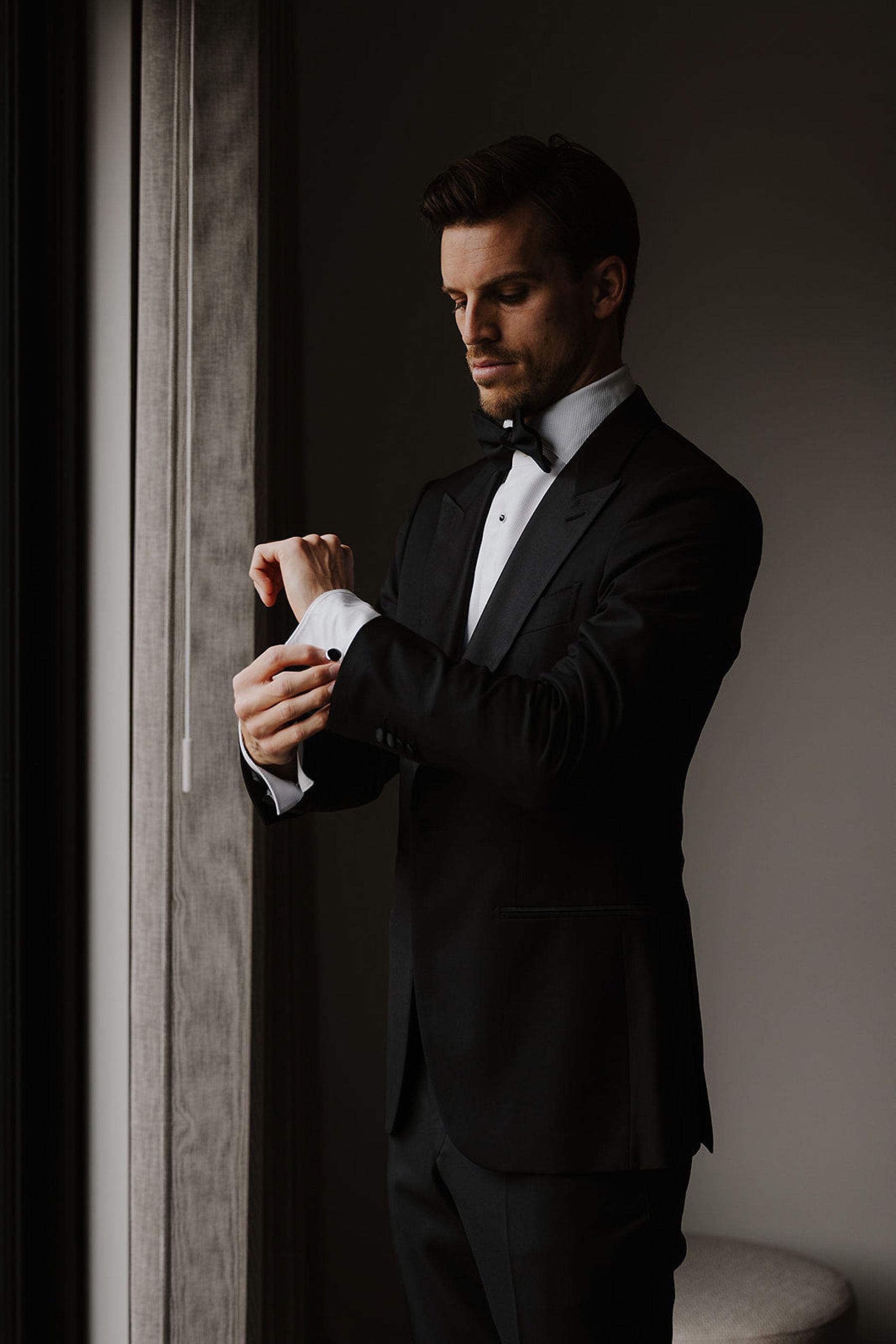 Sophie &amp; Tom's Classic Castle Celebration: A Timeless Wedding at Kasteel van Brasschaat photo