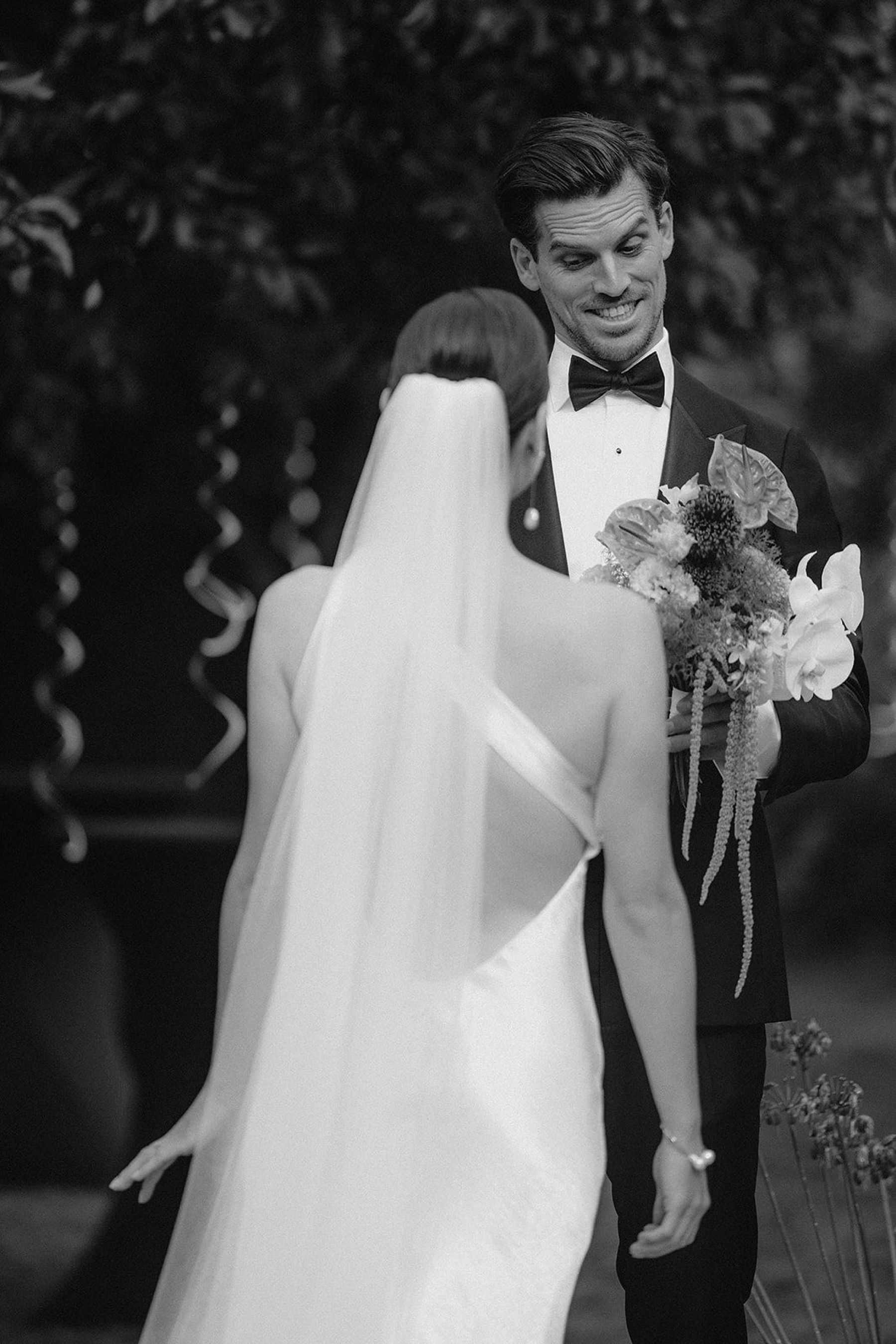 Sophie &amp; Tom's Classic Castle Celebration: A Timeless Wedding at Kasteel van Brasschaat photo