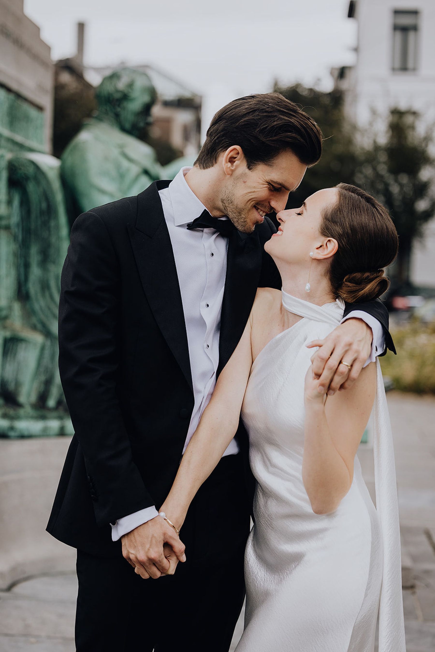 Sophie &amp; Tom's Classic Castle Celebration: A Timeless Wedding at Kasteel van Brasschaat photo