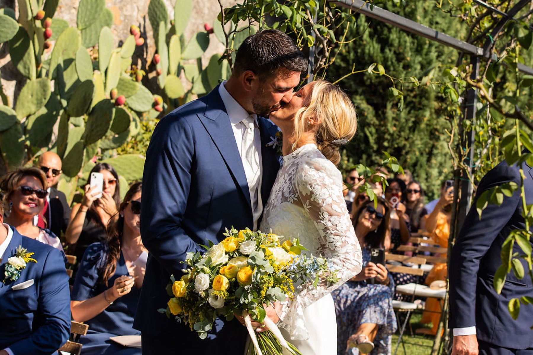 A Lemon-Scented Romance: Alice &amp; Edward's Perfect Wedding at Villa Scorzi photo