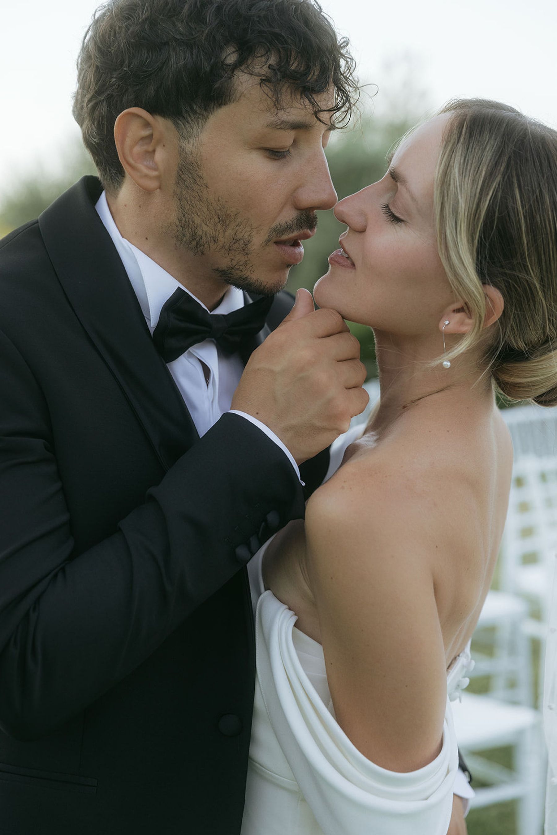 A Journey in Time and Love: Marlis-Madeleine &amp; Giancarlo’s Seaside Wedding at Tenuta Dalia photo