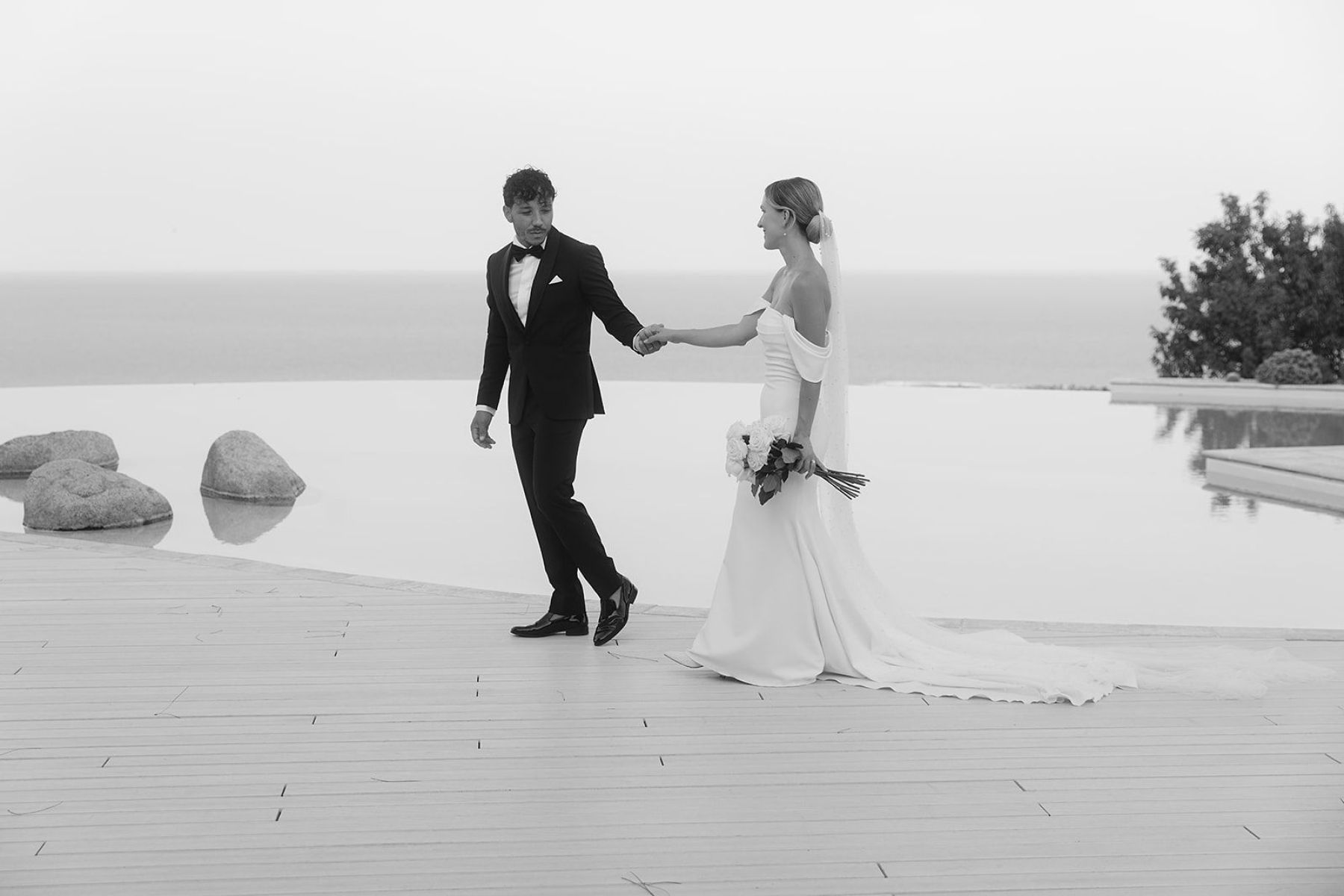 A Journey in Time and Love: Marlis-Madeleine &amp; Giancarlo’s Seaside Wedding at Tenuta Dalia photo