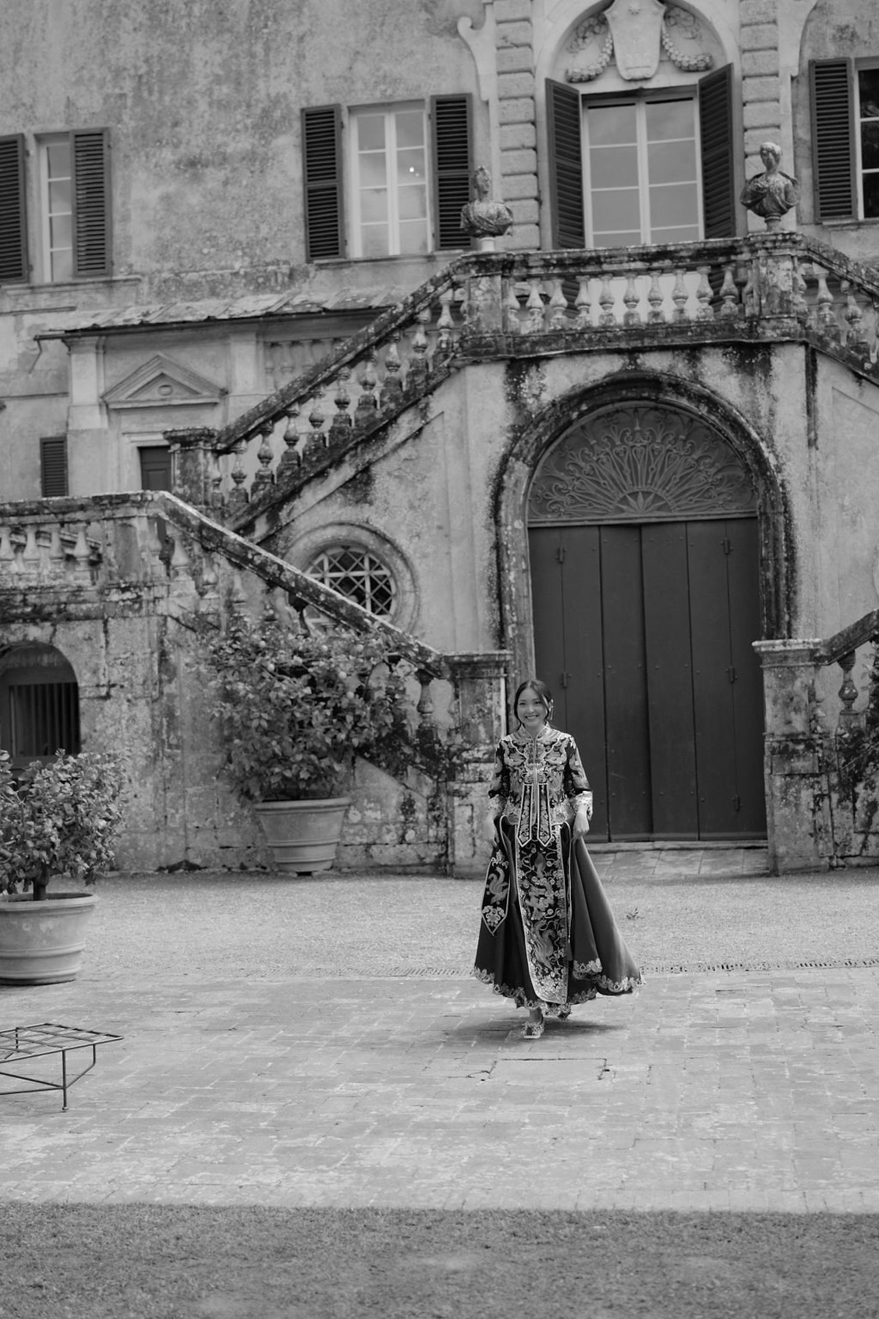 Serena &amp; Andrew’s Elegant Wedding at Villa Cetinale: A Story of Love, Craftsmanship, and Unexpected Drama photo
