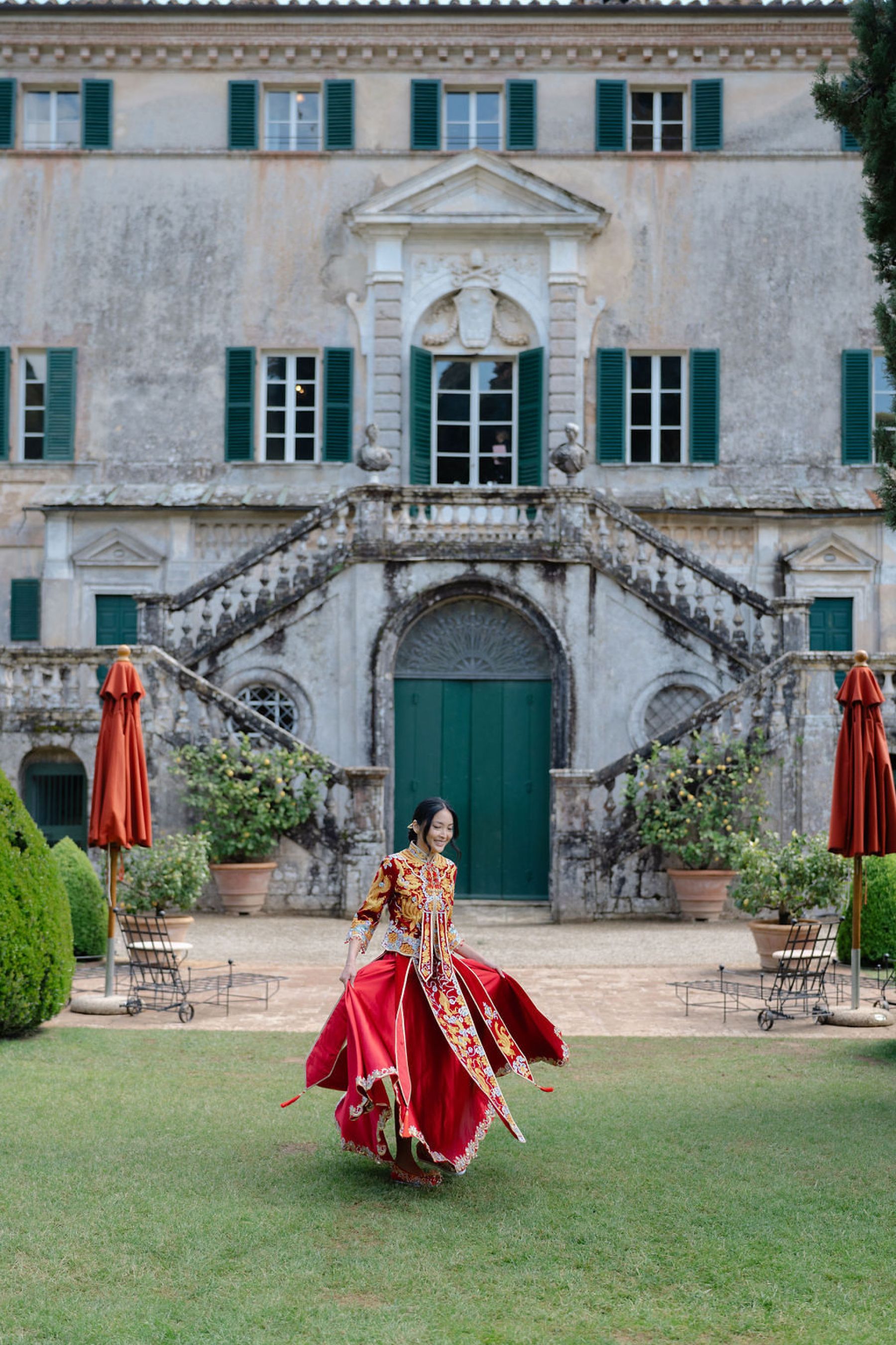 Serena &amp; Andrew’s Elegant Wedding at Villa Cetinale: A Story of Love, Craftsmanship, and Unexpected Drama photo