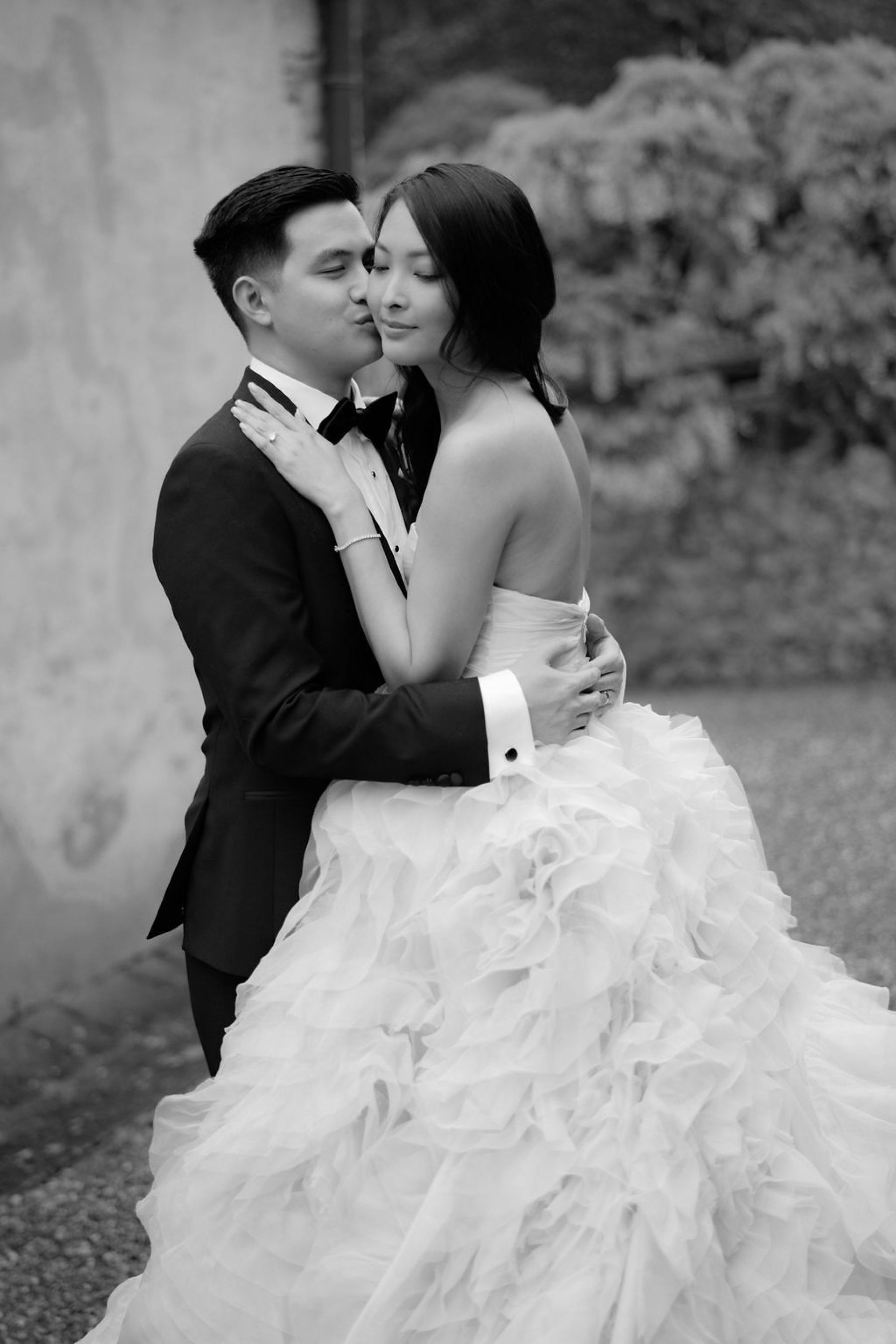 Serena &amp; Andrew’s Elegant Wedding at Villa Cetinale: A Story of Love, Craftsmanship, and Unexpected Drama photo