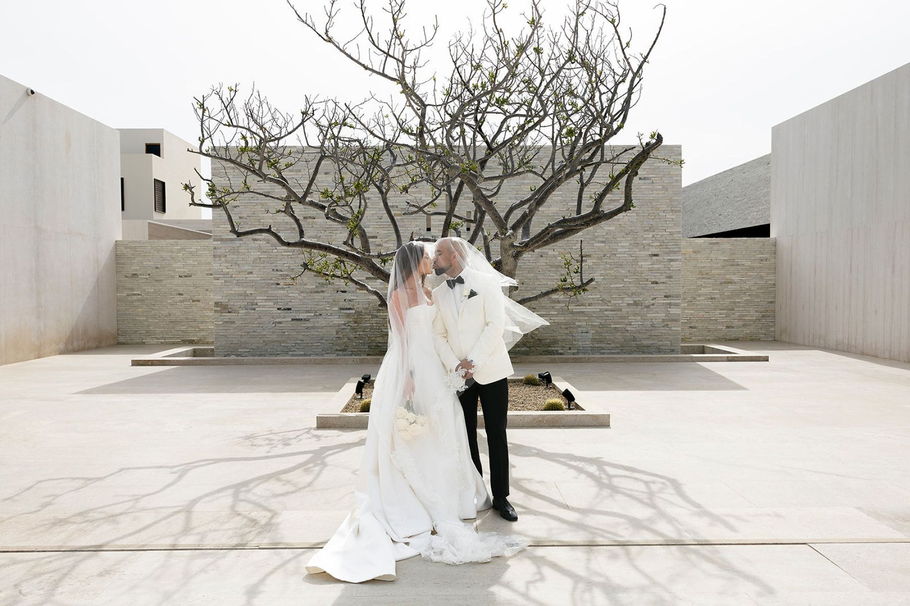 The Architectural Love Story of Shenae &amp; Cornelio at Nobu Los Cabos photo