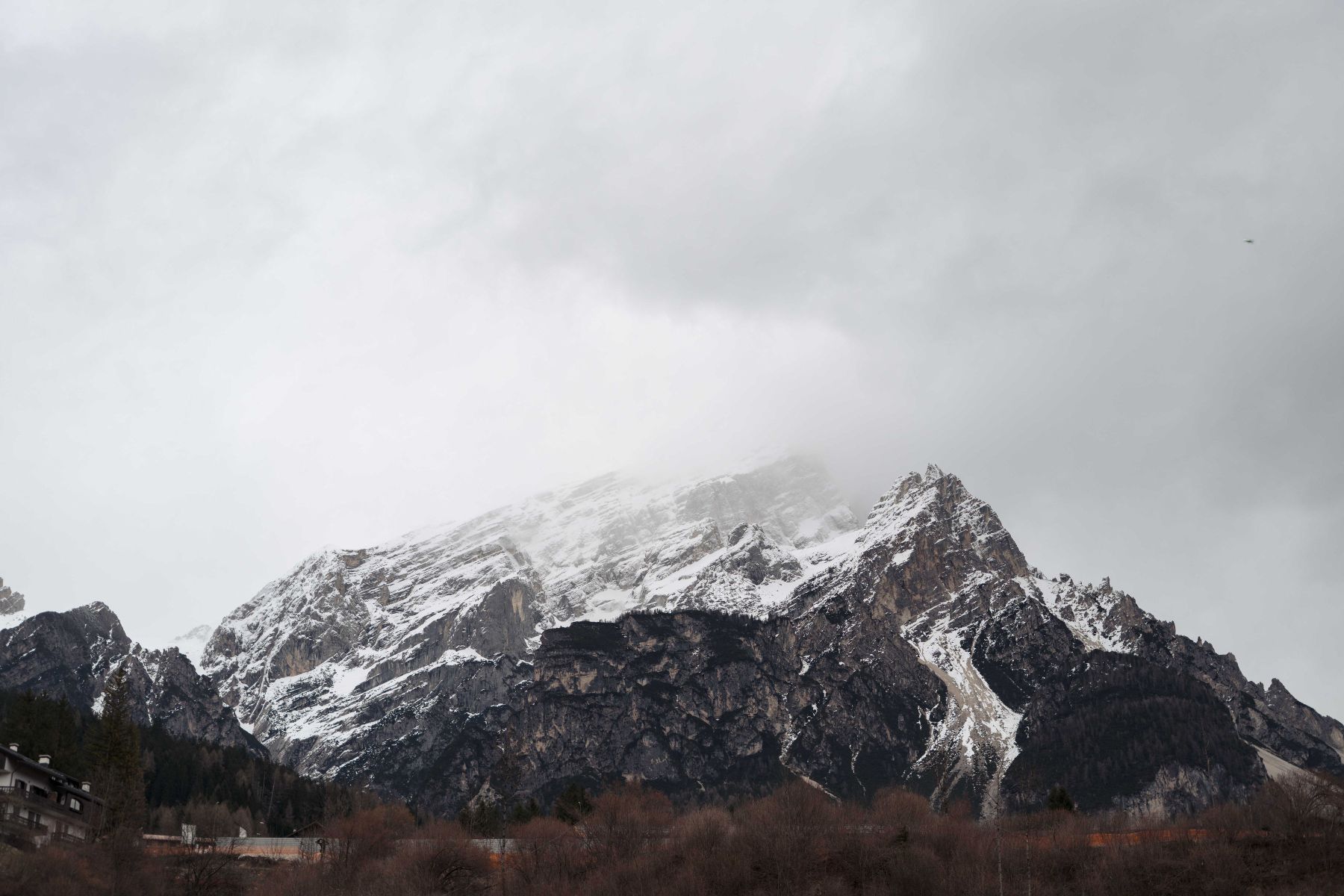 Tracy &amp; Ryan’s Winter Olympic-Inspired Wedding in Cortina d’Ampezzo, Italy photo