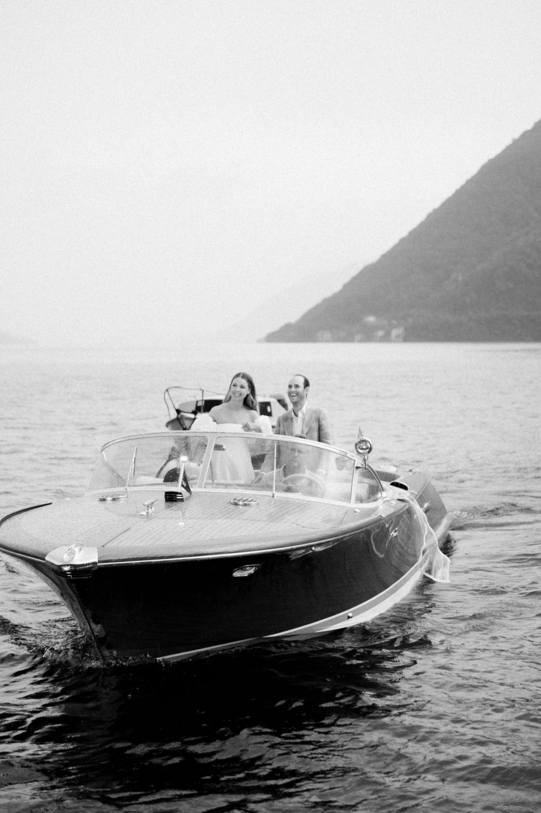 Harriet and Michael’s Dream Wedding at Villa Pizzo: A Tale of Love and Elegance photo