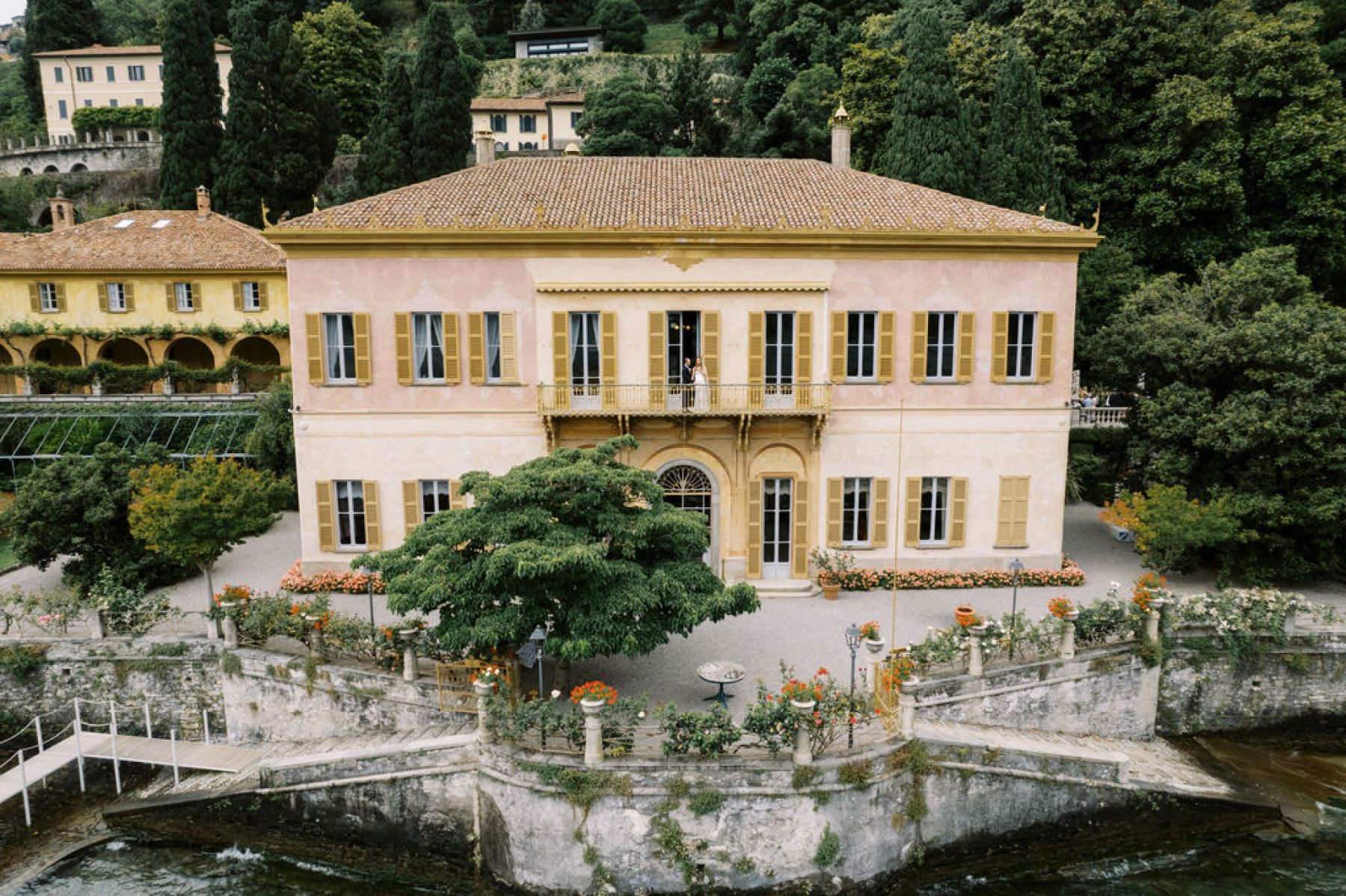 Harriet and Michael’s Dream Wedding at Villa Pizzo: A Tale of Love and Elegance photo