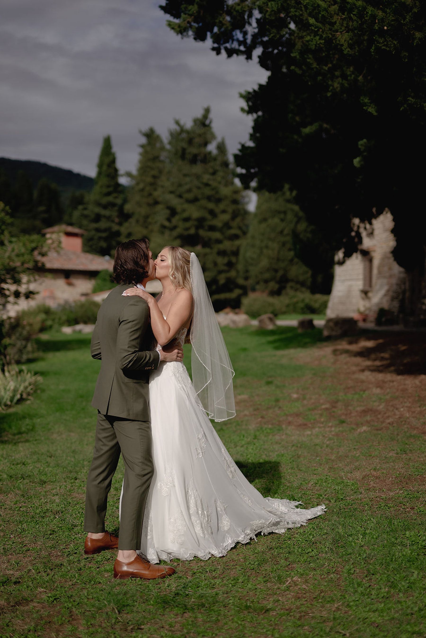 Kelli &amp; Steele's Romantic Tuscan Castle Wedding at Castello del Trebbio photo