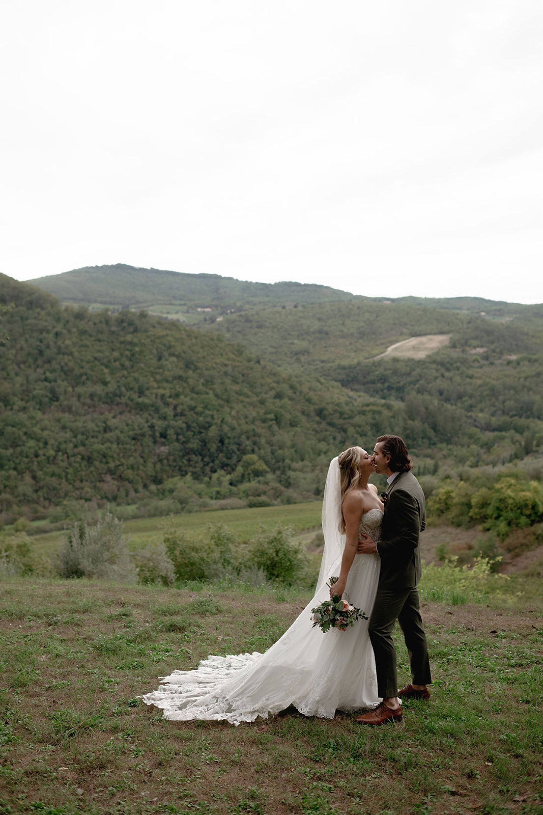 Kelli &amp; Steele's Romantic Tuscan Castle Wedding at Castello del Trebbio photo