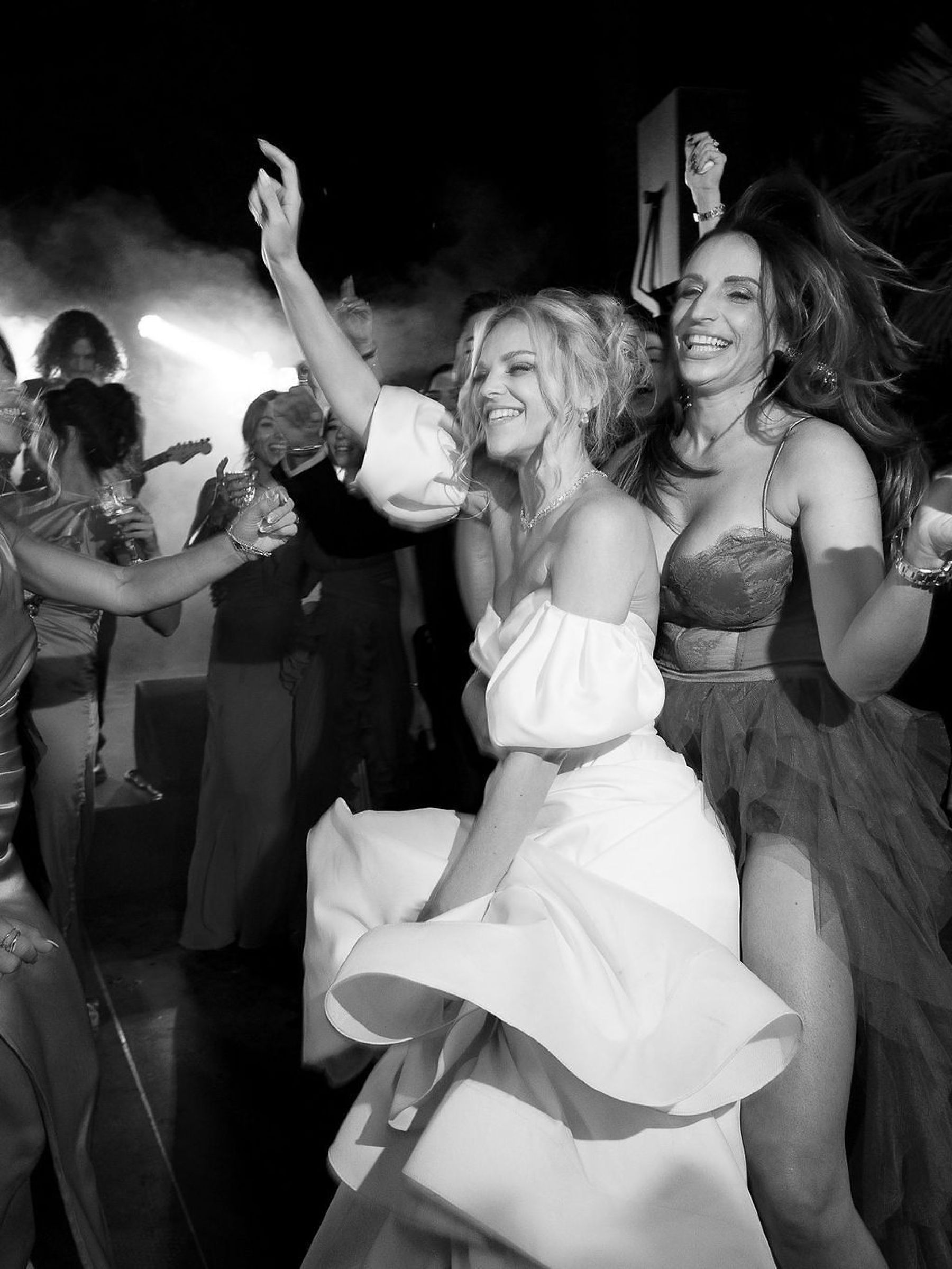 When Love Meets the Mediterranean Coastline: Greta &amp; Marc's Wedding at Villa Astor photo