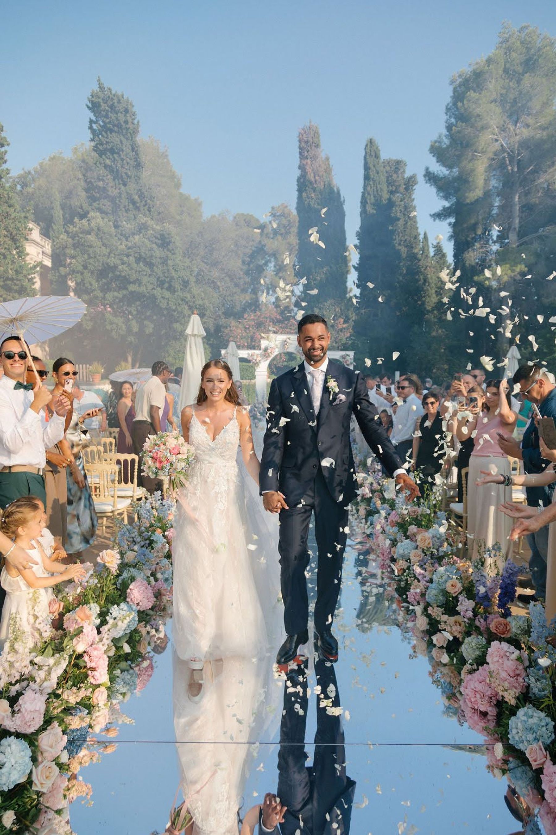 A Dreamy Spanish Celebration: Pauline &amp; Melvyn's Romantic Wedding at Finca Mas Solers photo