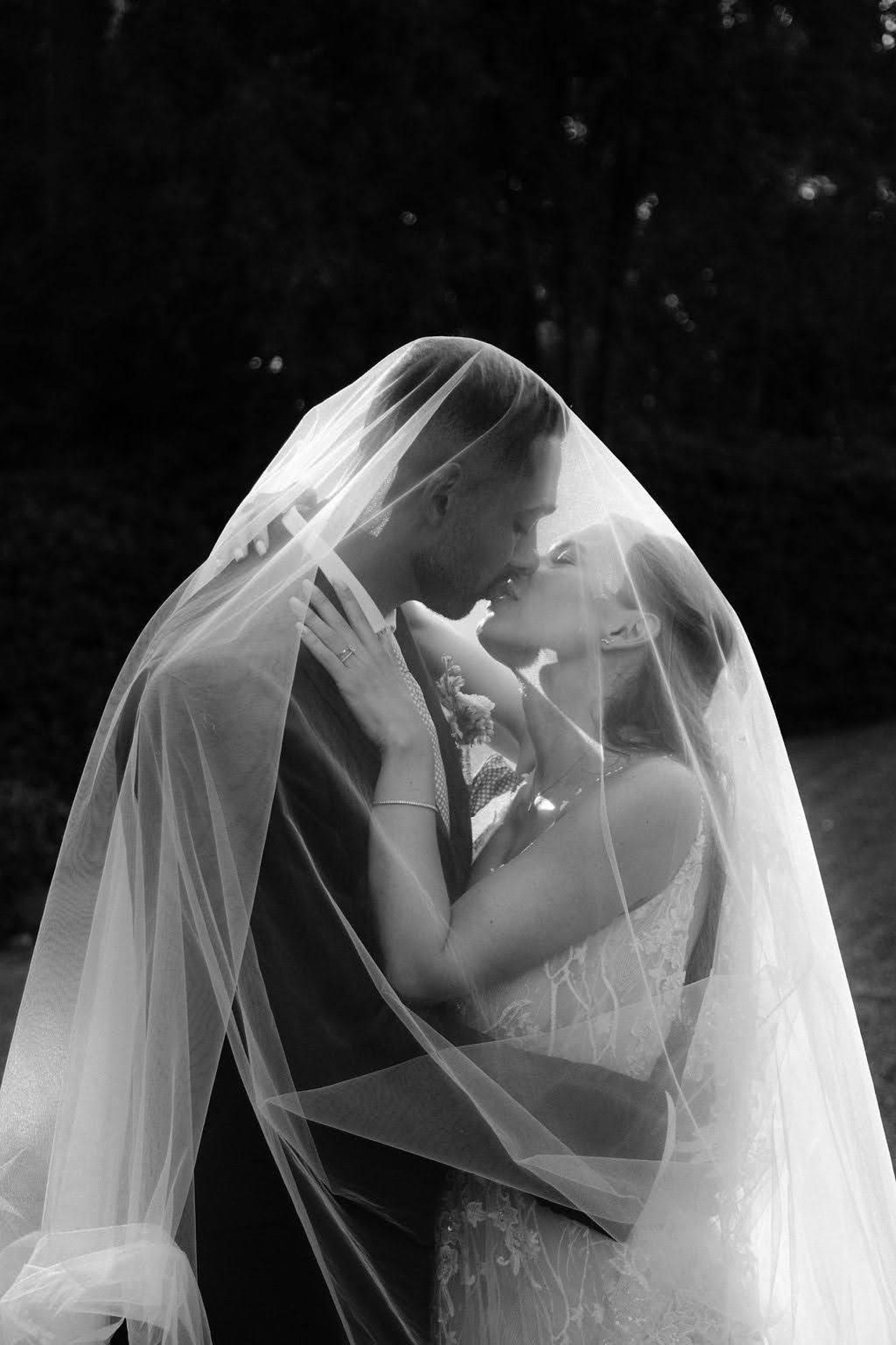 A Dreamy Spanish Celebration: Pauline &amp; Melvyn's Romantic Wedding at Finca Mas Solers photo