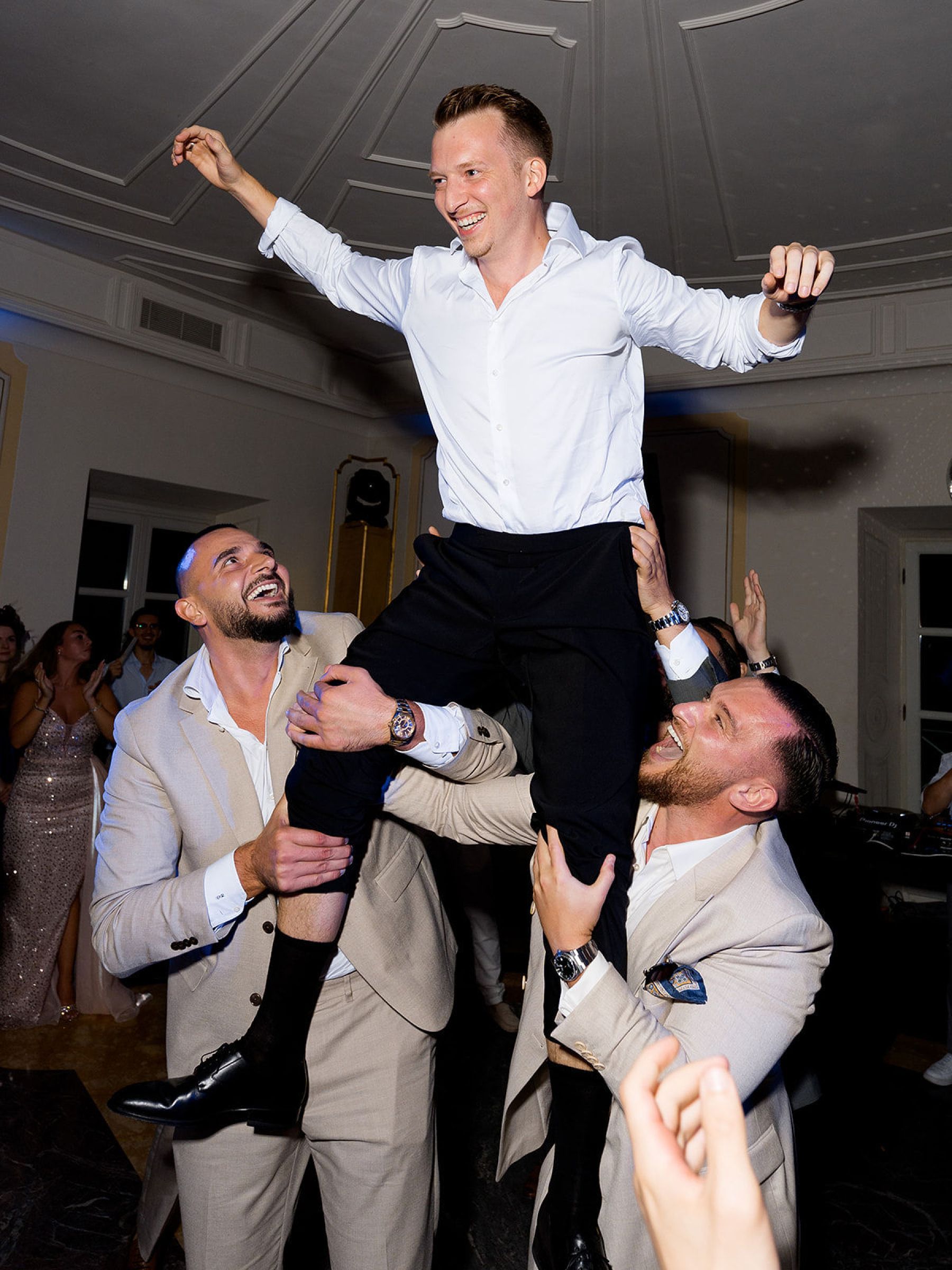 Felicia &amp; Markus’s Elegant Wedding at Villa Miani Overlooking the Eternal City photo