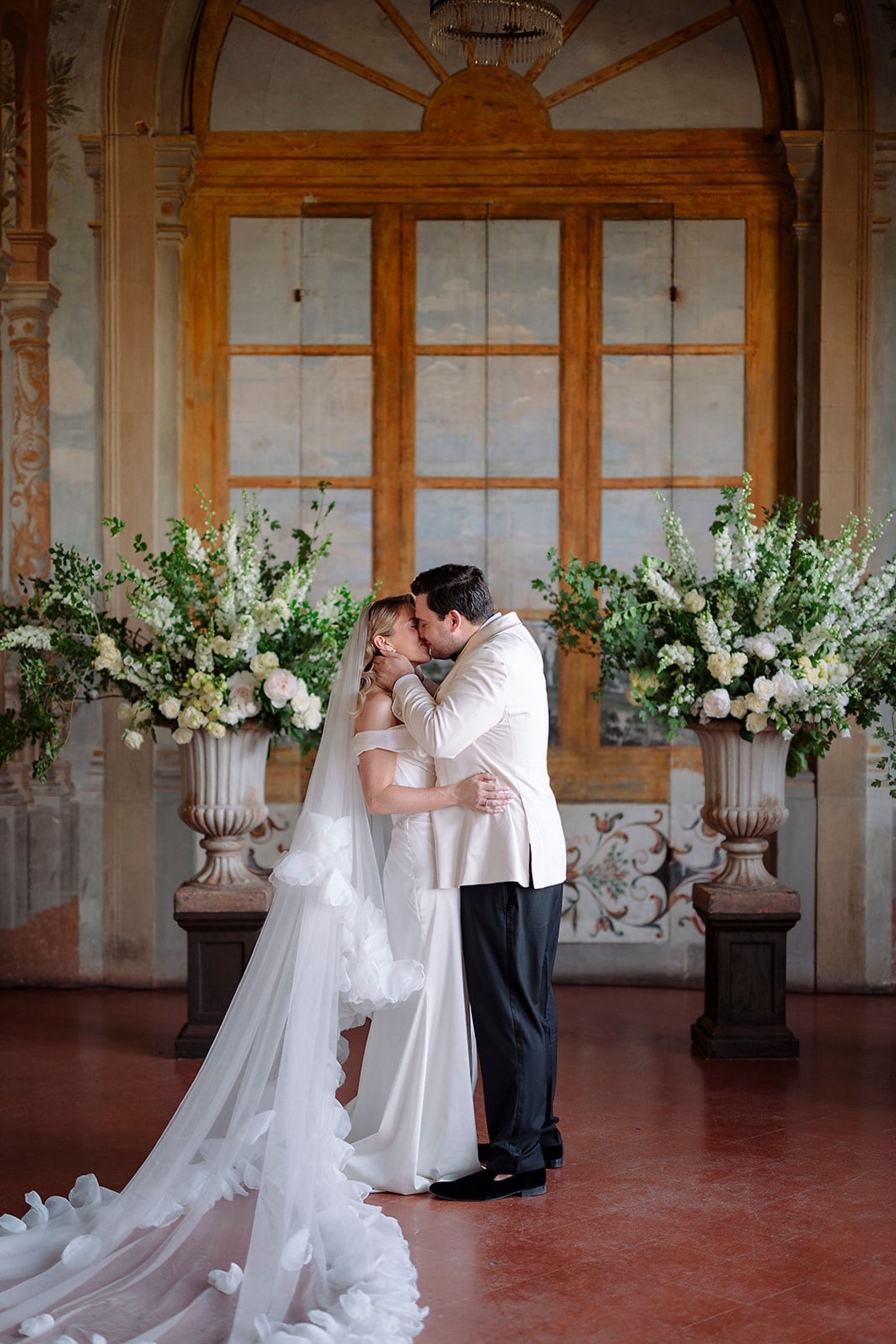 A Timeless Italian Romance: Haley &amp; Sean's Wedding at Villa Corsini a Mezzomonte photo