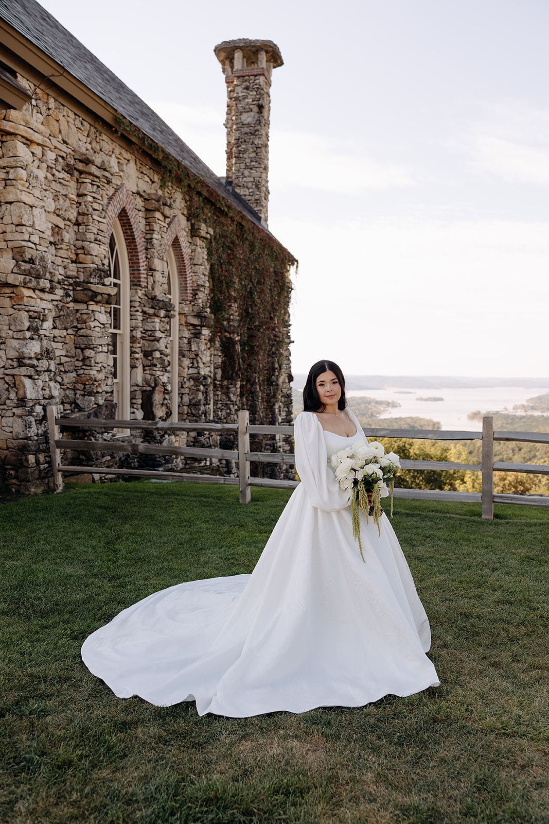 Sophia &amp; Christopher’s Pride and Prejudice-Inspired Wedding at Chateau on the Lake photo