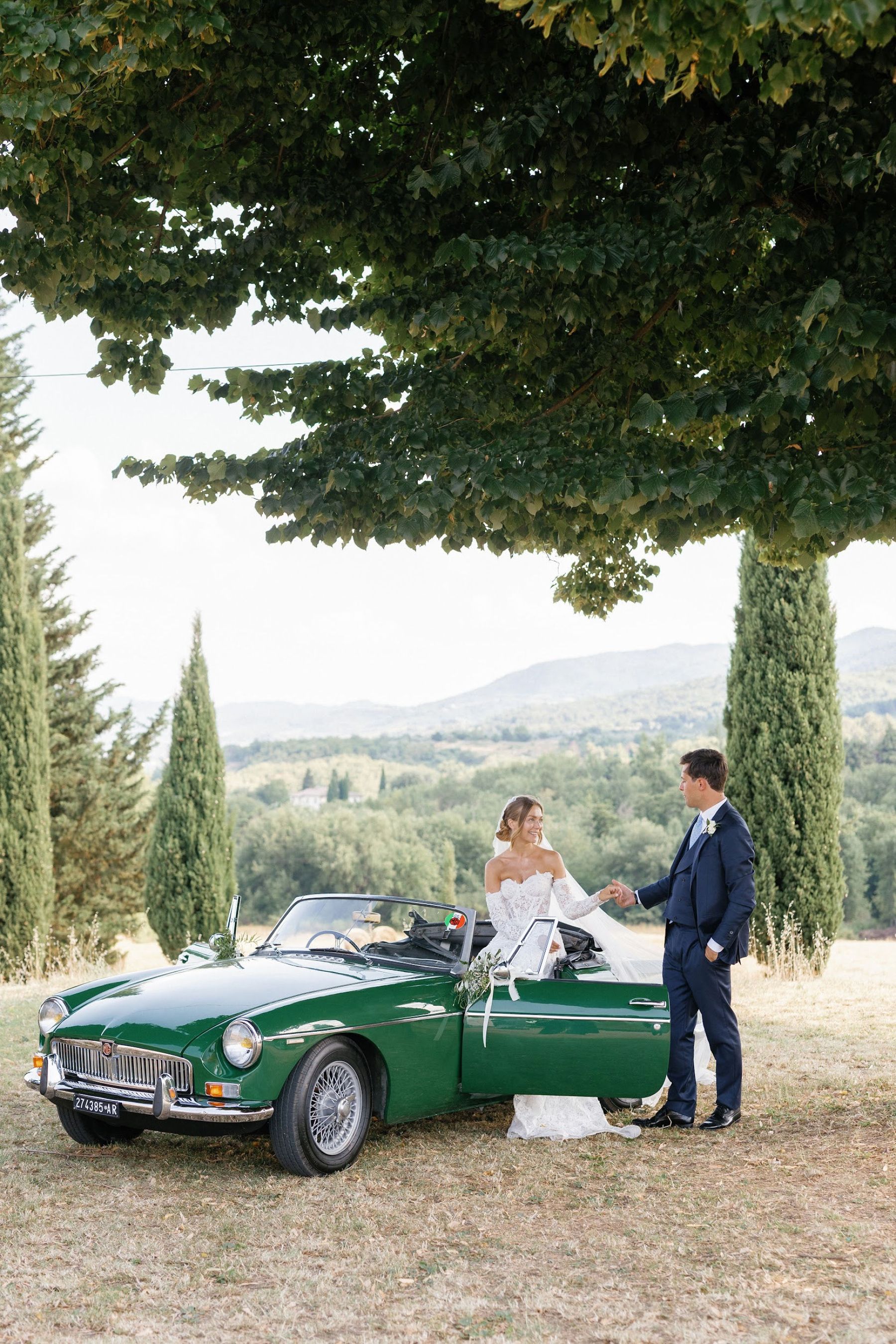 A Secret Fairy Garden and Tuscan Romance: Ksenia &amp; Stefano's Wedding at Villa Barberino photo