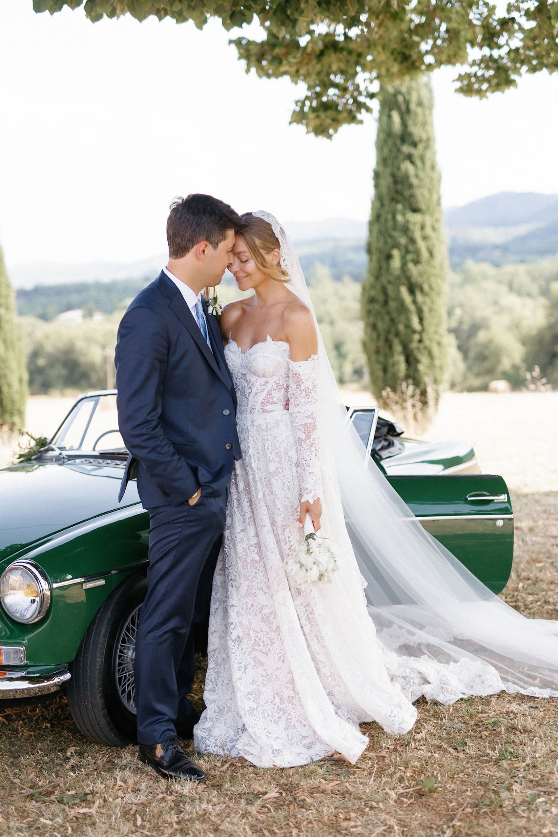 A Secret Fairy Garden and Tuscan Romance: Ksenia &amp; Stefano's Wedding at Villa Barberino photo