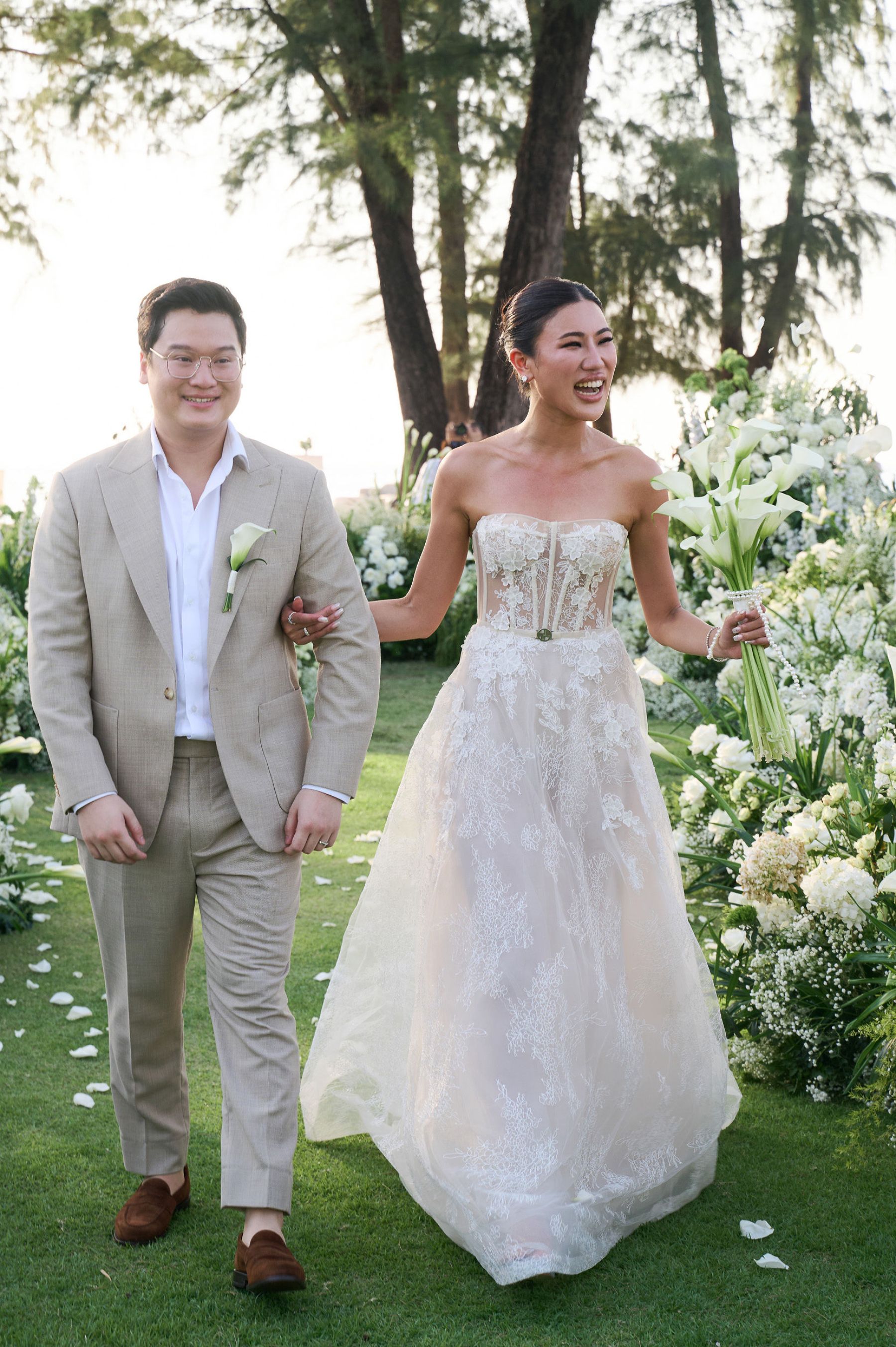 Eight Years of Love: Suphasuta &amp; Earp’s Breathtaking Wedding at Amora Beach Resort Phuket photo