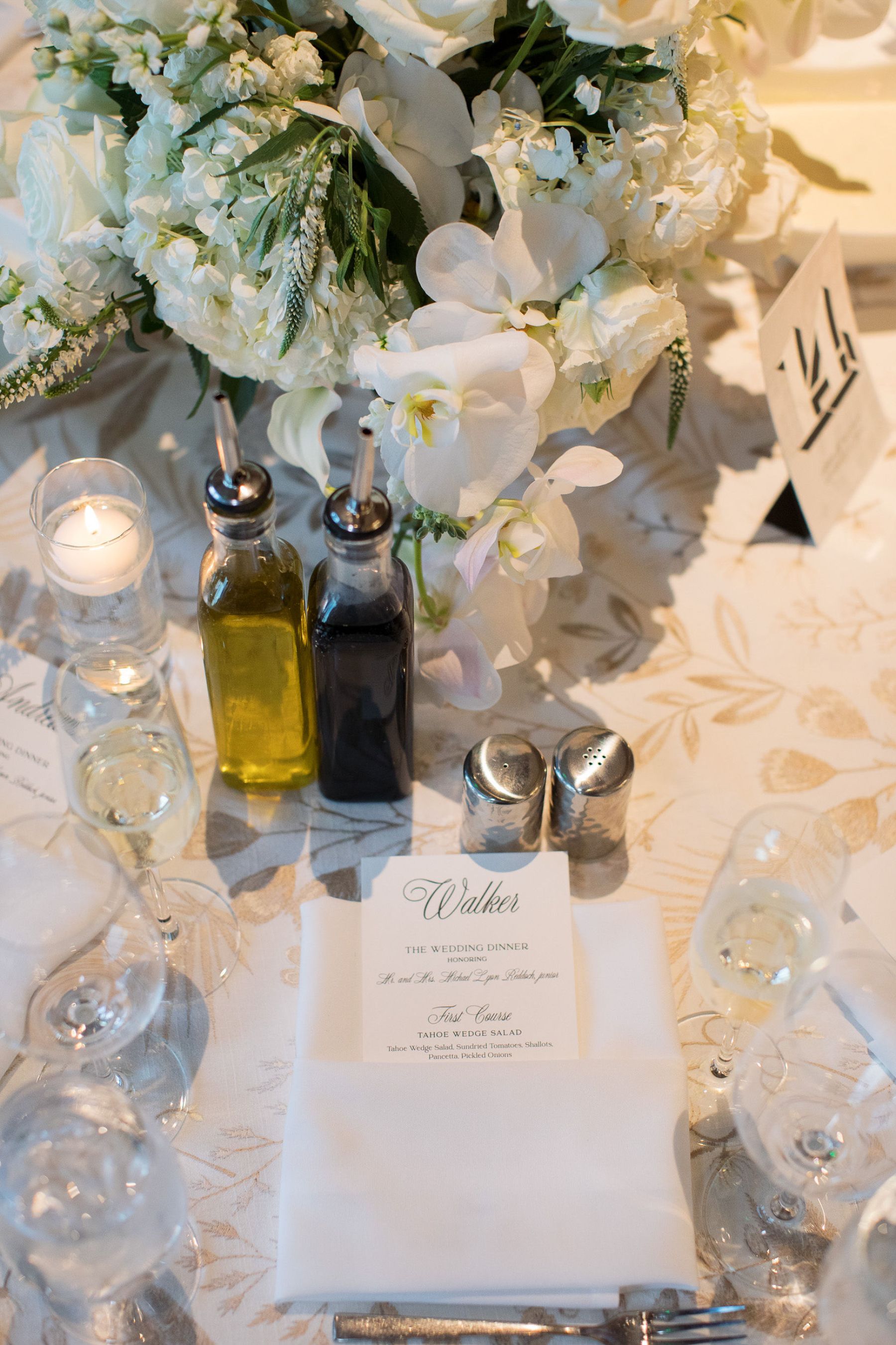 Janey &amp; Michael's Celebration: A Timeless Wedding at The Ritz-Carlton, Lake Tahoe photo