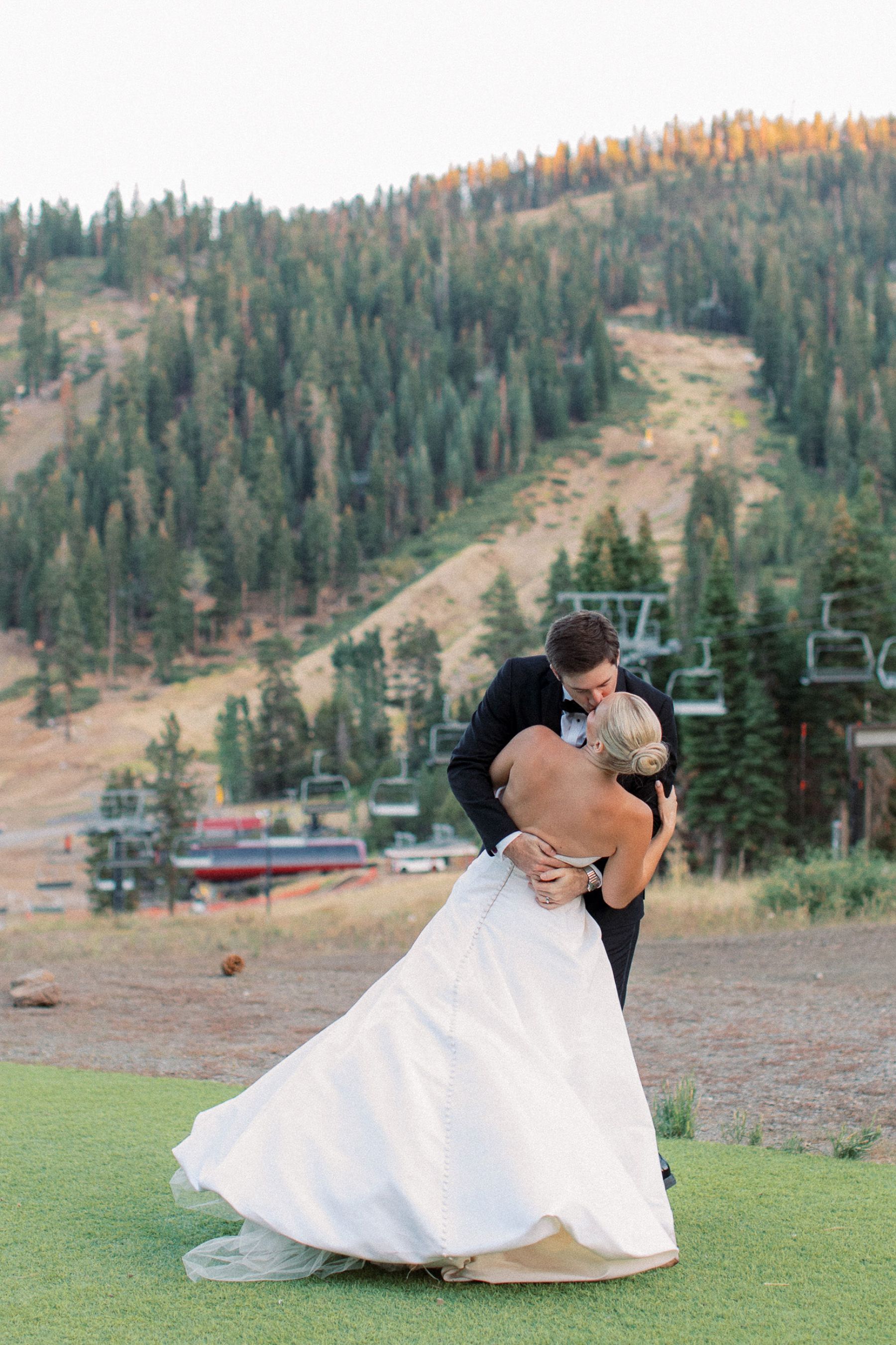 Janey &amp; Michael's Celebration: A Timeless Wedding at The Ritz-Carlton, Lake Tahoe photo