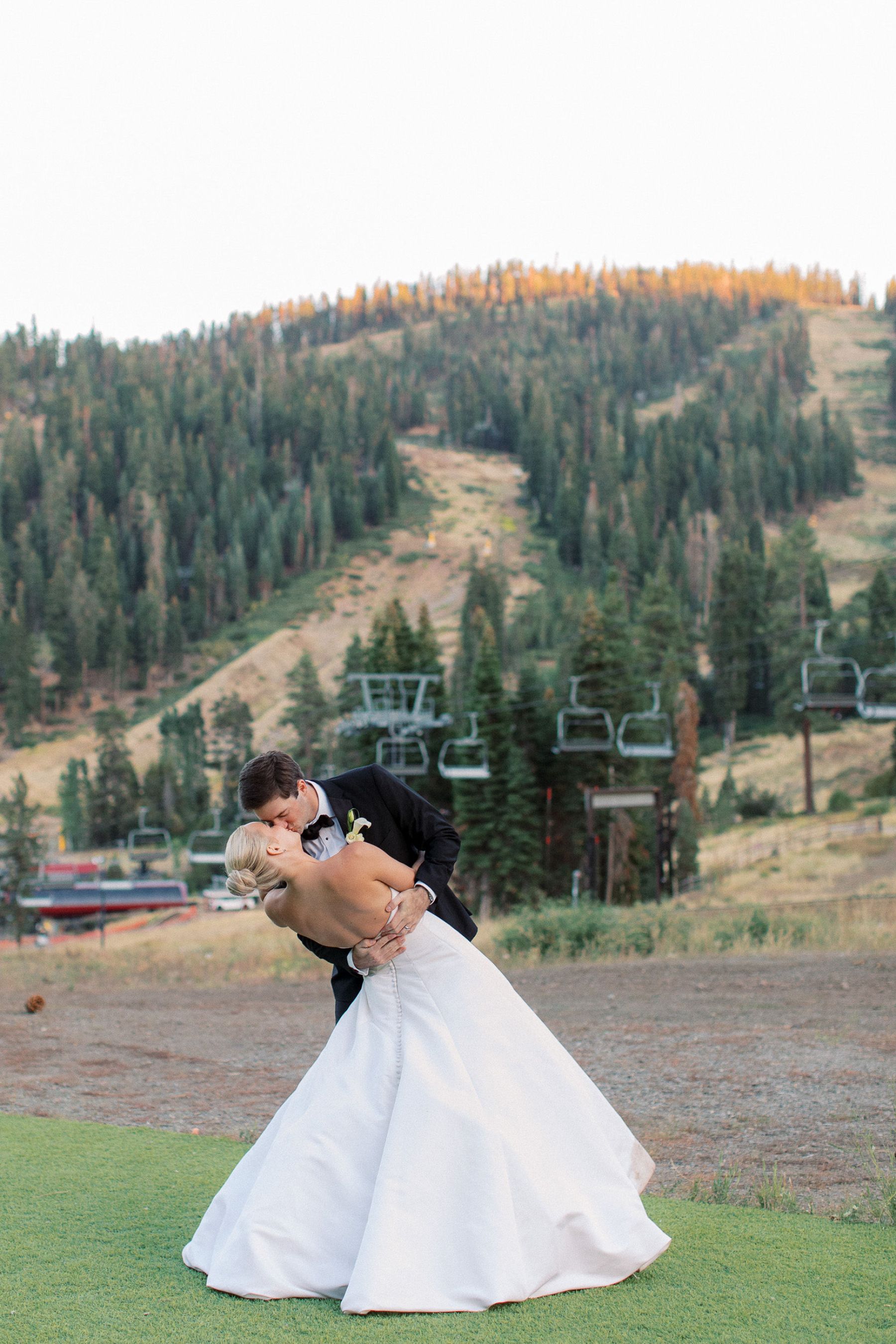 Janey &amp; Michael's Celebration: A Timeless Wedding at The Ritz-Carlton, Lake Tahoe photo