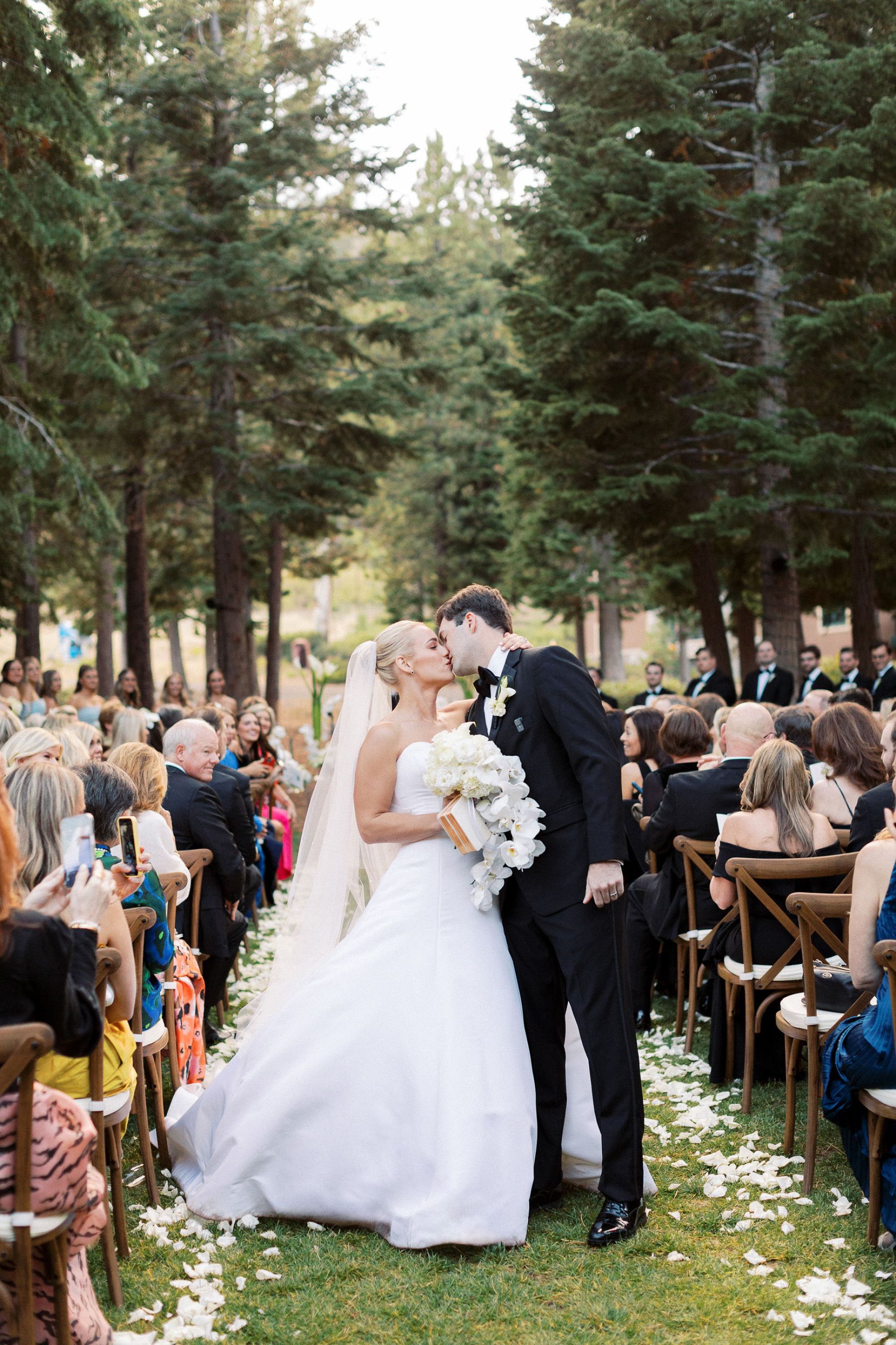 Janey &amp; Michael's Celebration: A Timeless Wedding at The Ritz-Carlton, Lake Tahoe photo