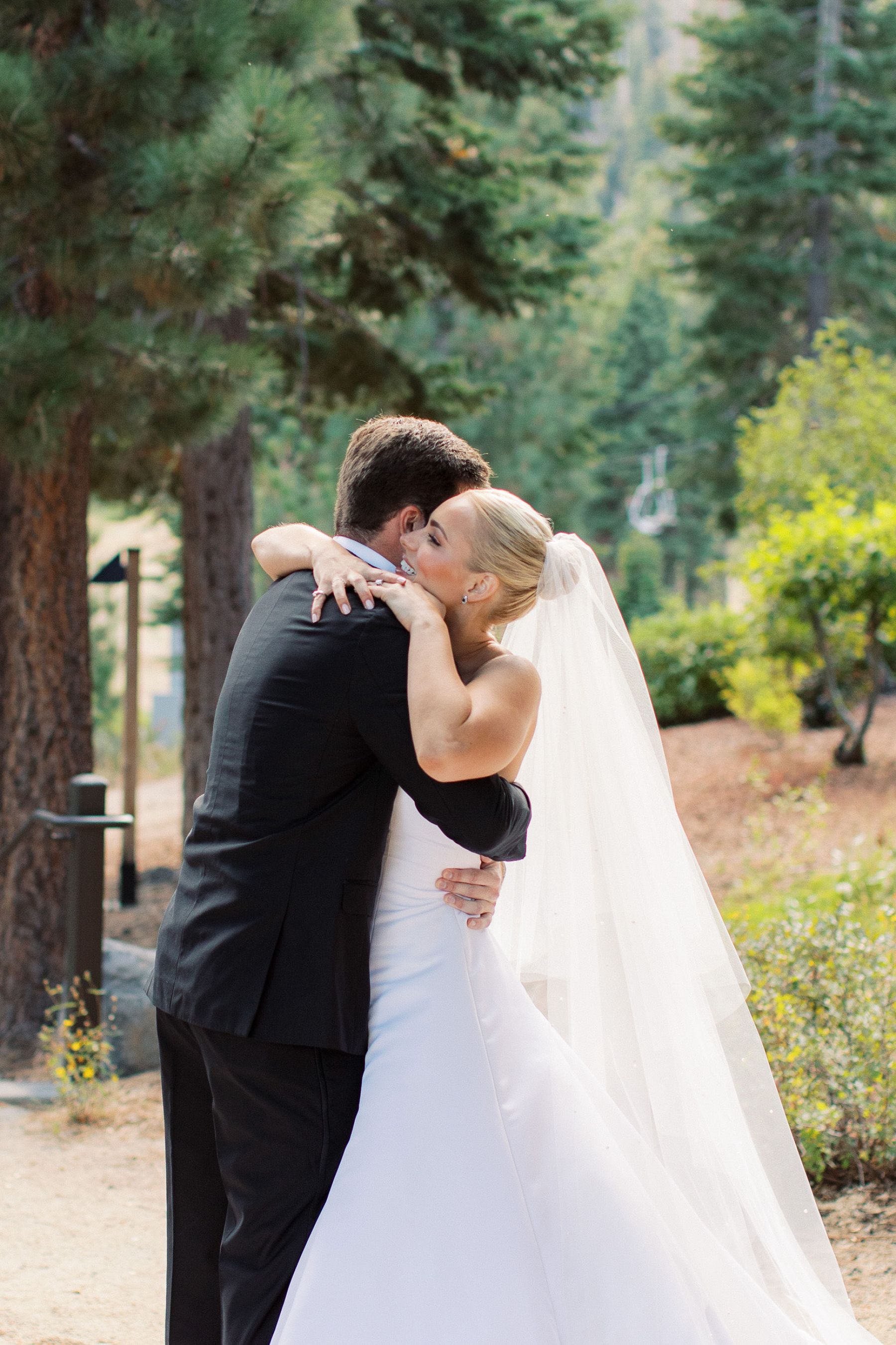 Janey &amp; Michael's Celebration: A Timeless Wedding at The Ritz-Carlton, Lake Tahoe photo