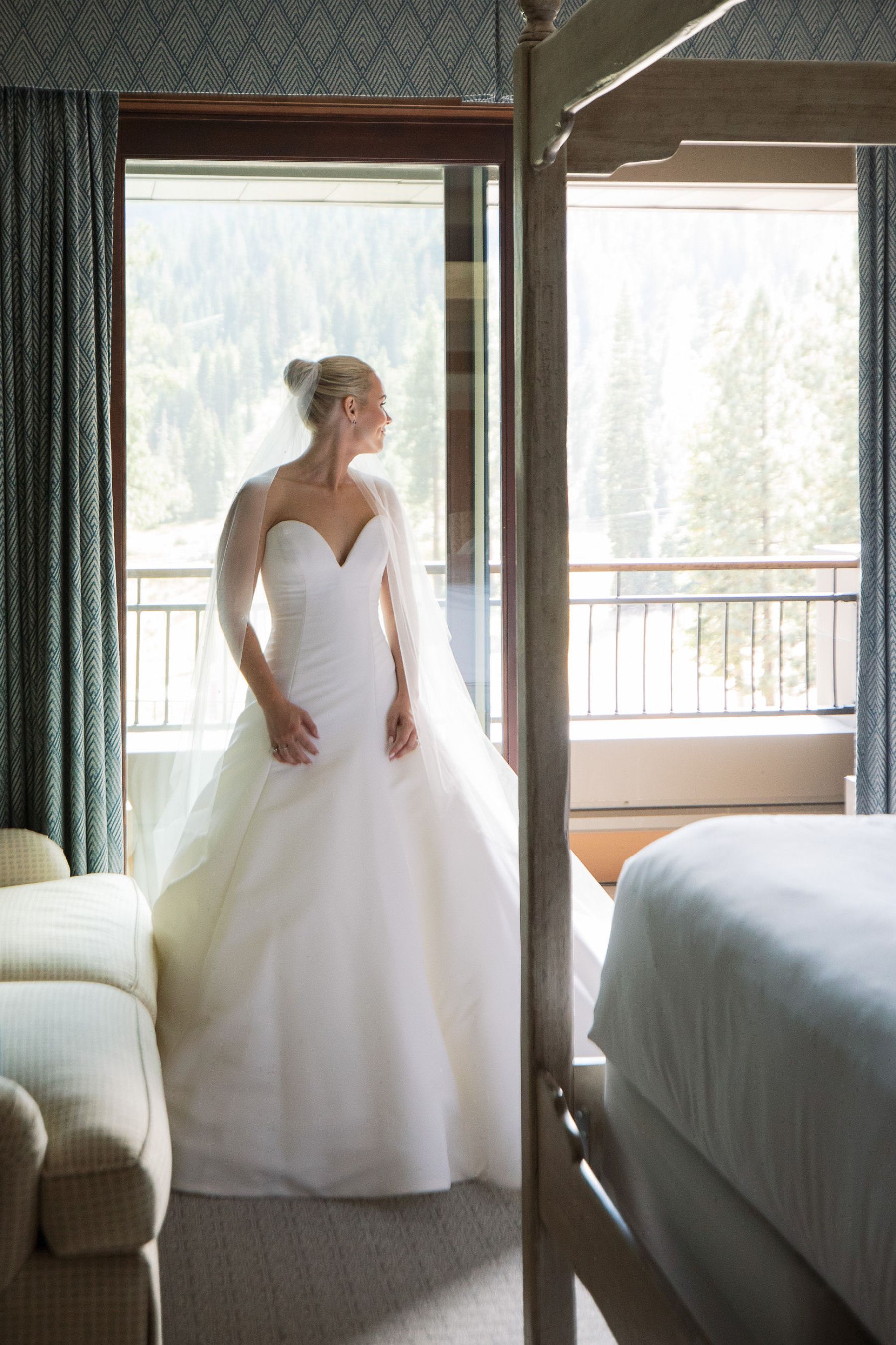 Janey &amp; Michael's Celebration: A Timeless Wedding at The Ritz-Carlton, Lake Tahoe photo