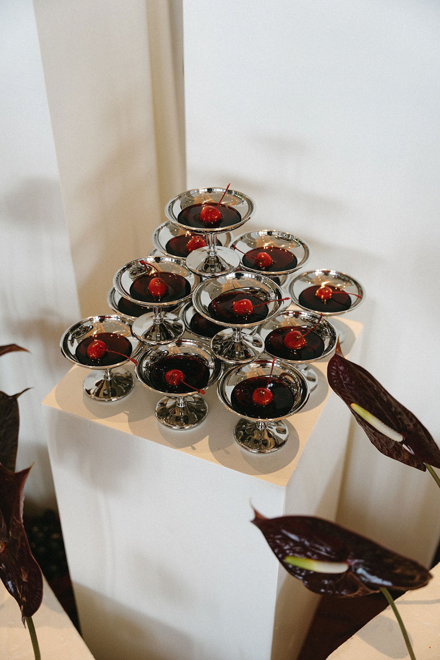 Calla Lilies &amp; Clifftop Vows: Erin &amp; Di's Romantic Wedding at Sri Panwa  photo