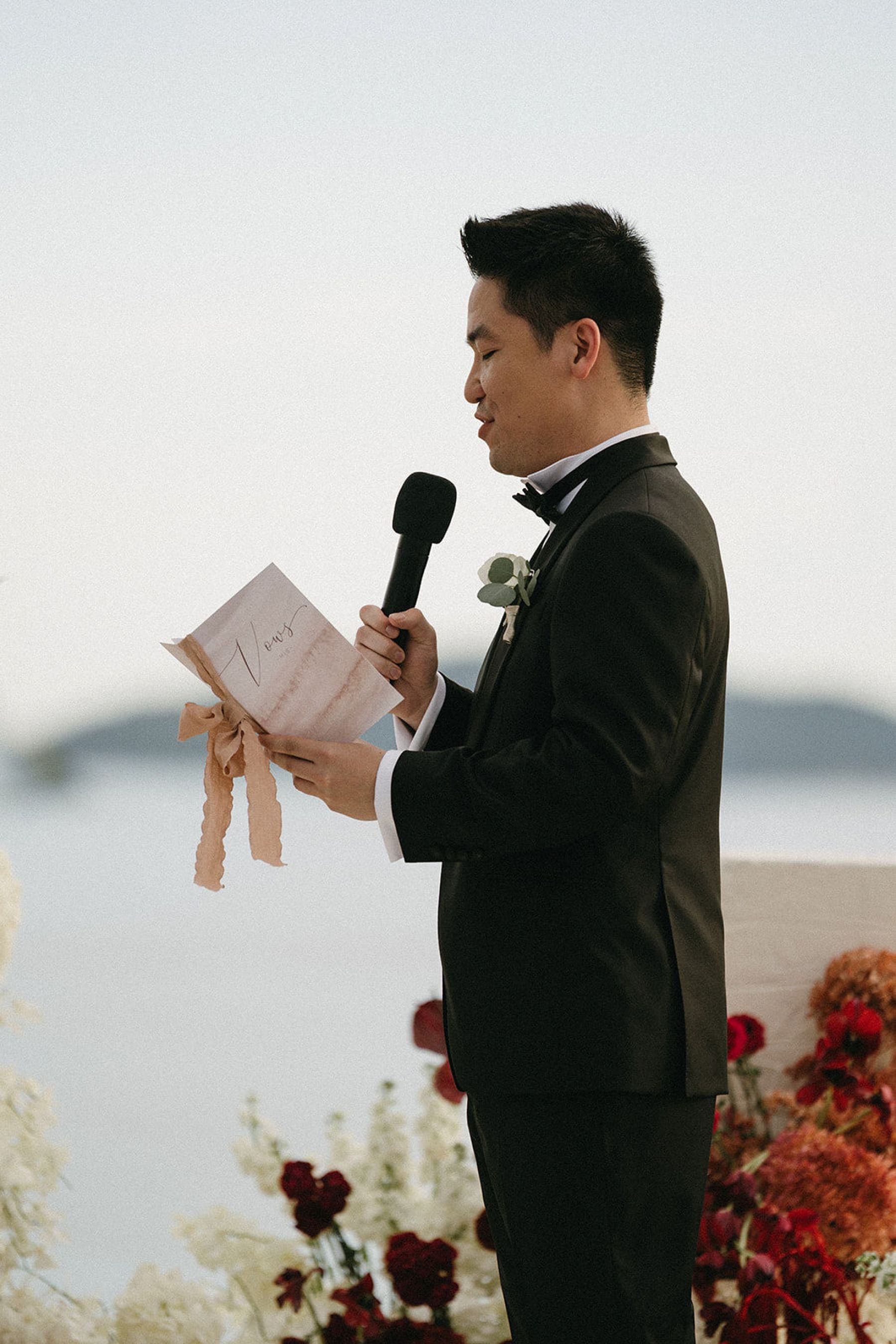 Calla Lilies &amp; Clifftop Vows: Erin &amp; Di's Romantic Wedding at Sri Panwa  photo