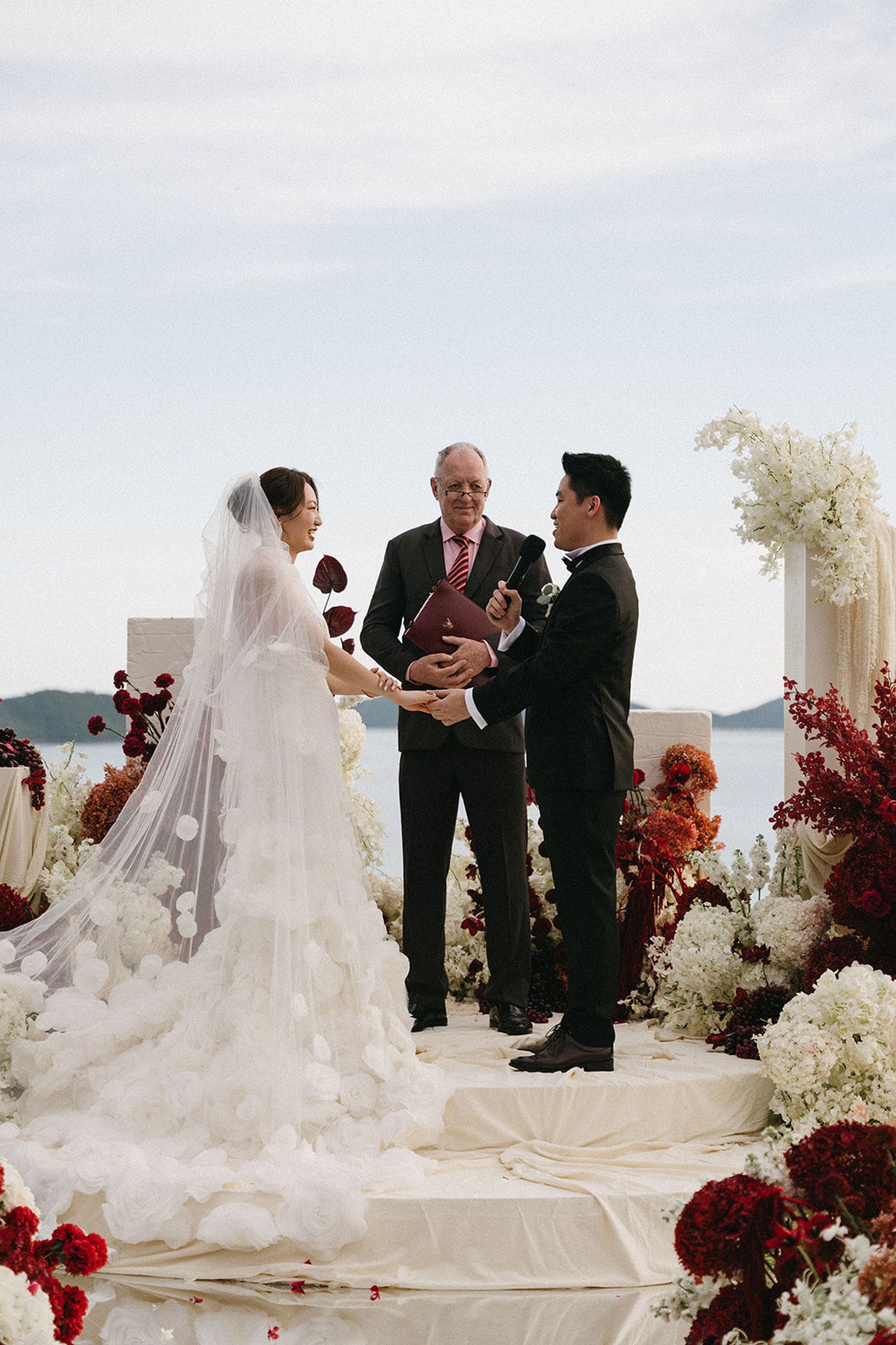 Calla Lilies &amp; Clifftop Vows: Erin &amp; Di's Romantic Wedding at Sri Panwa  photo