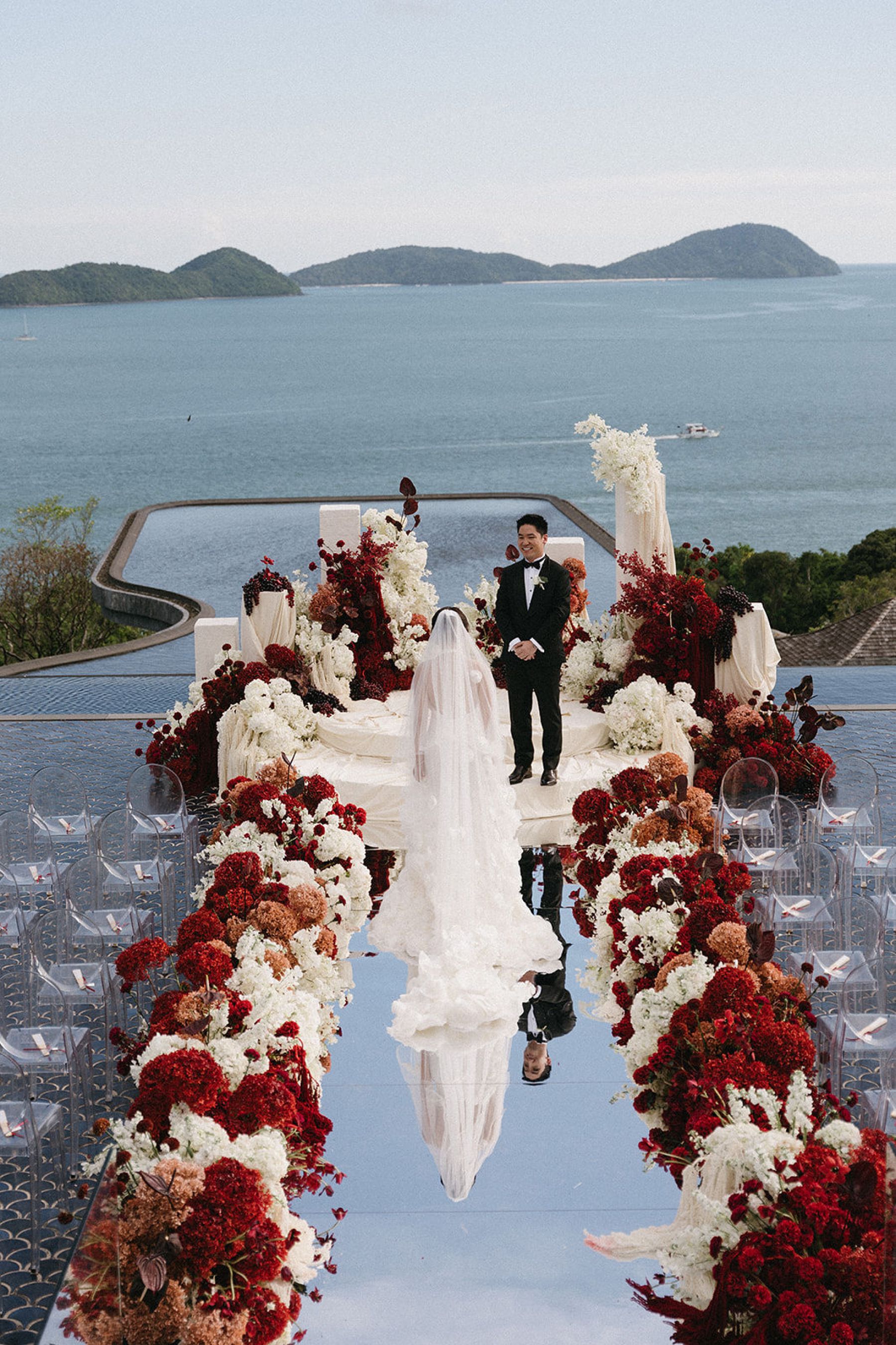 Calla Lilies &amp; Clifftop Vows: Erin &amp; Di's Romantic Wedding at Sri Panwa  photo