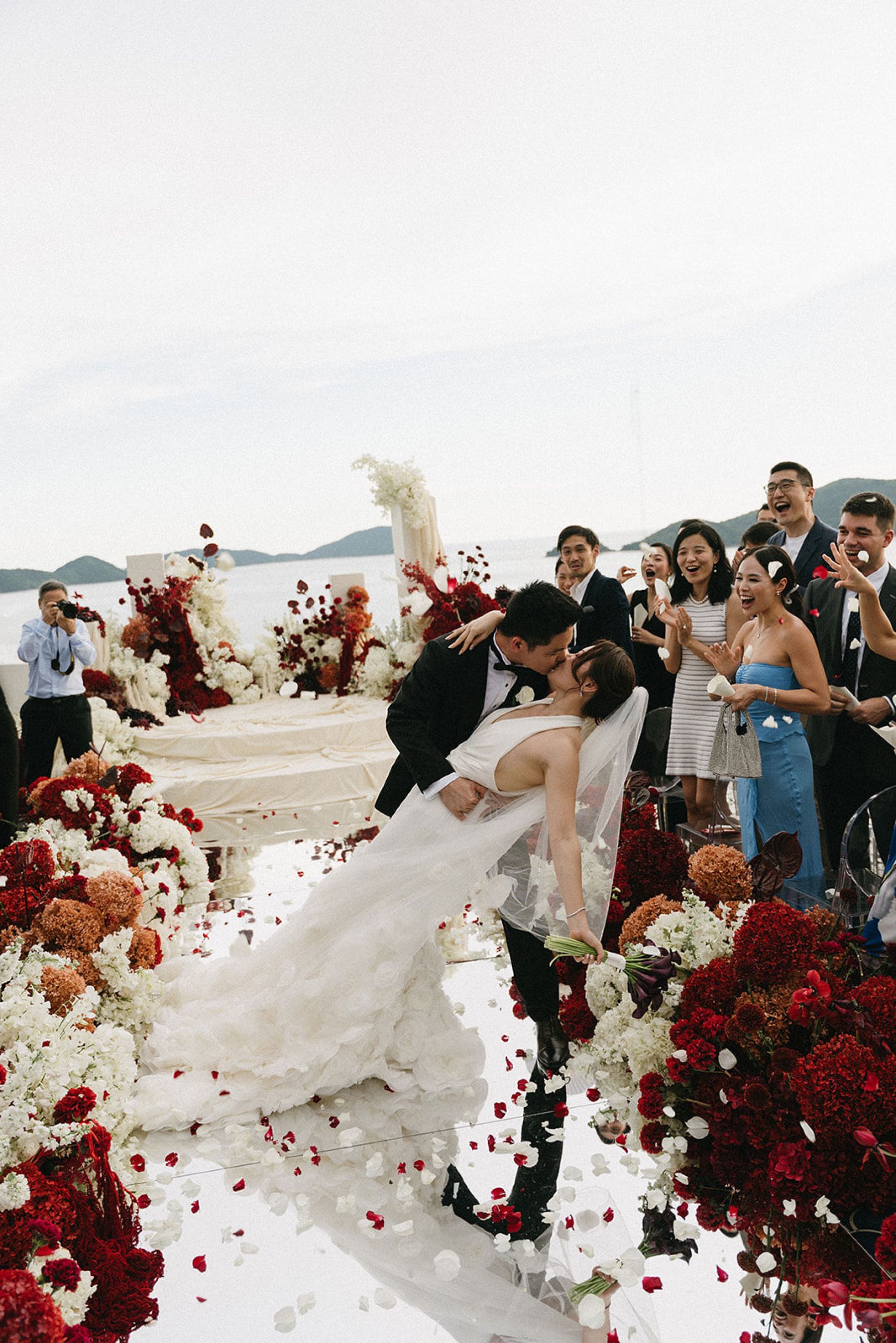 Calla Lilies &amp; Clifftop Vows: Erin &amp; Di's Romantic Wedding at Sri Panwa  photo