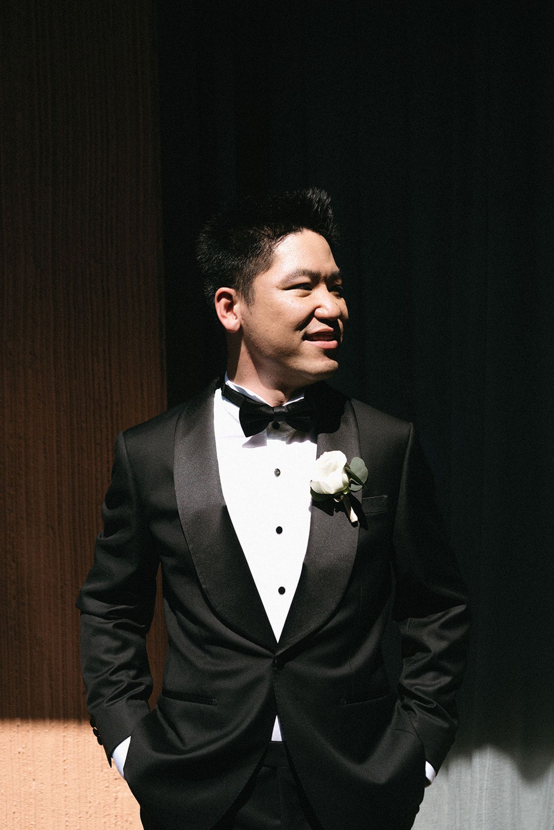 Calla Lilies &amp; Clifftop Vows: Erin &amp; Di's Romantic Wedding at Sri Panwa  photo