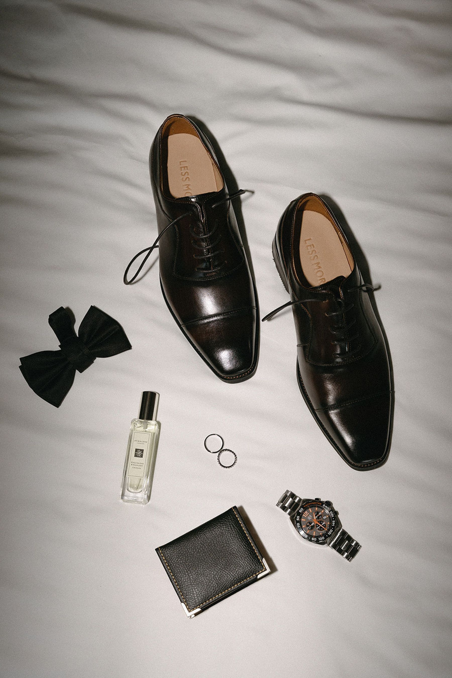 Calla Lilies &amp; Clifftop Vows: Erin &amp; Di's Romantic Wedding at Sri Panwa  photo