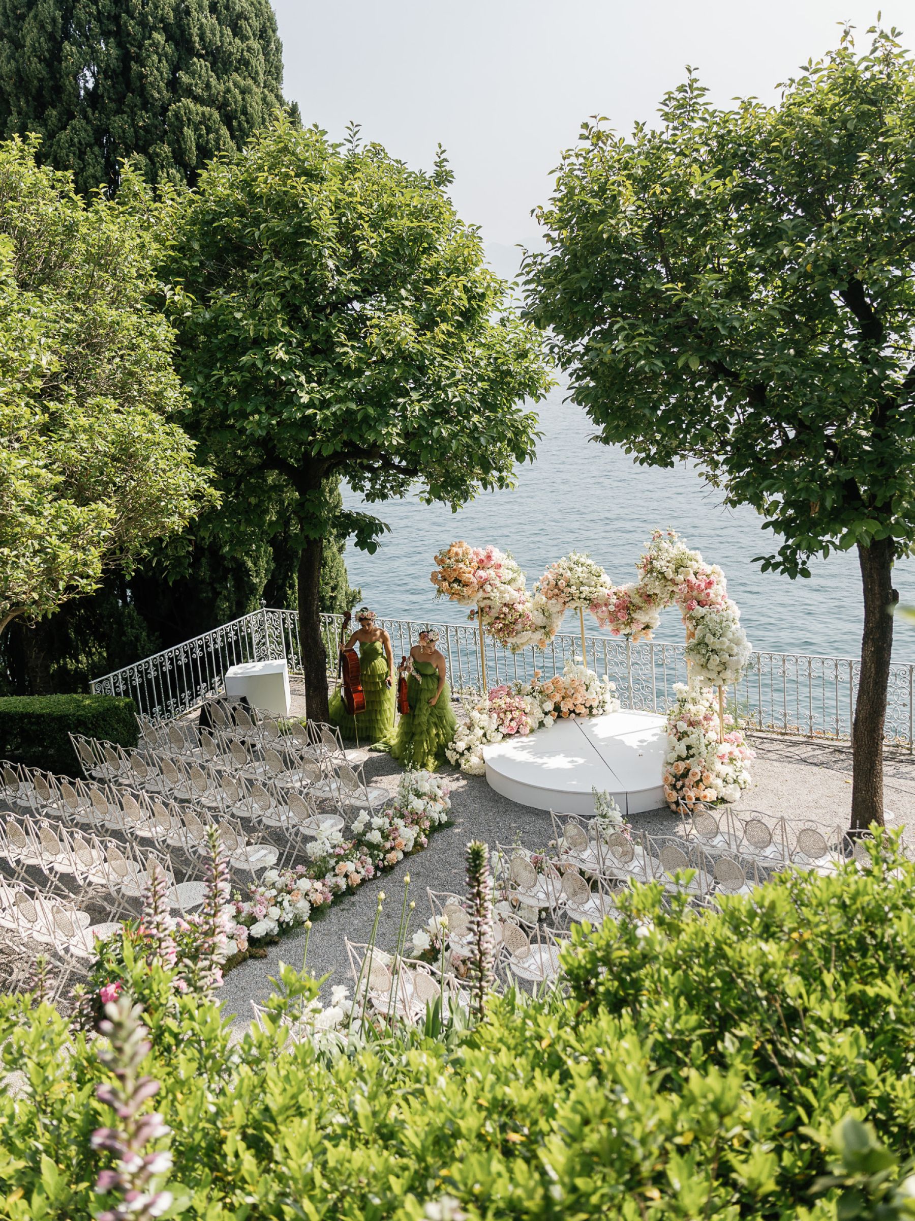 Christa and Chris's Sunset-Inspired Lake Como Wedding at Villa Cipressi photo