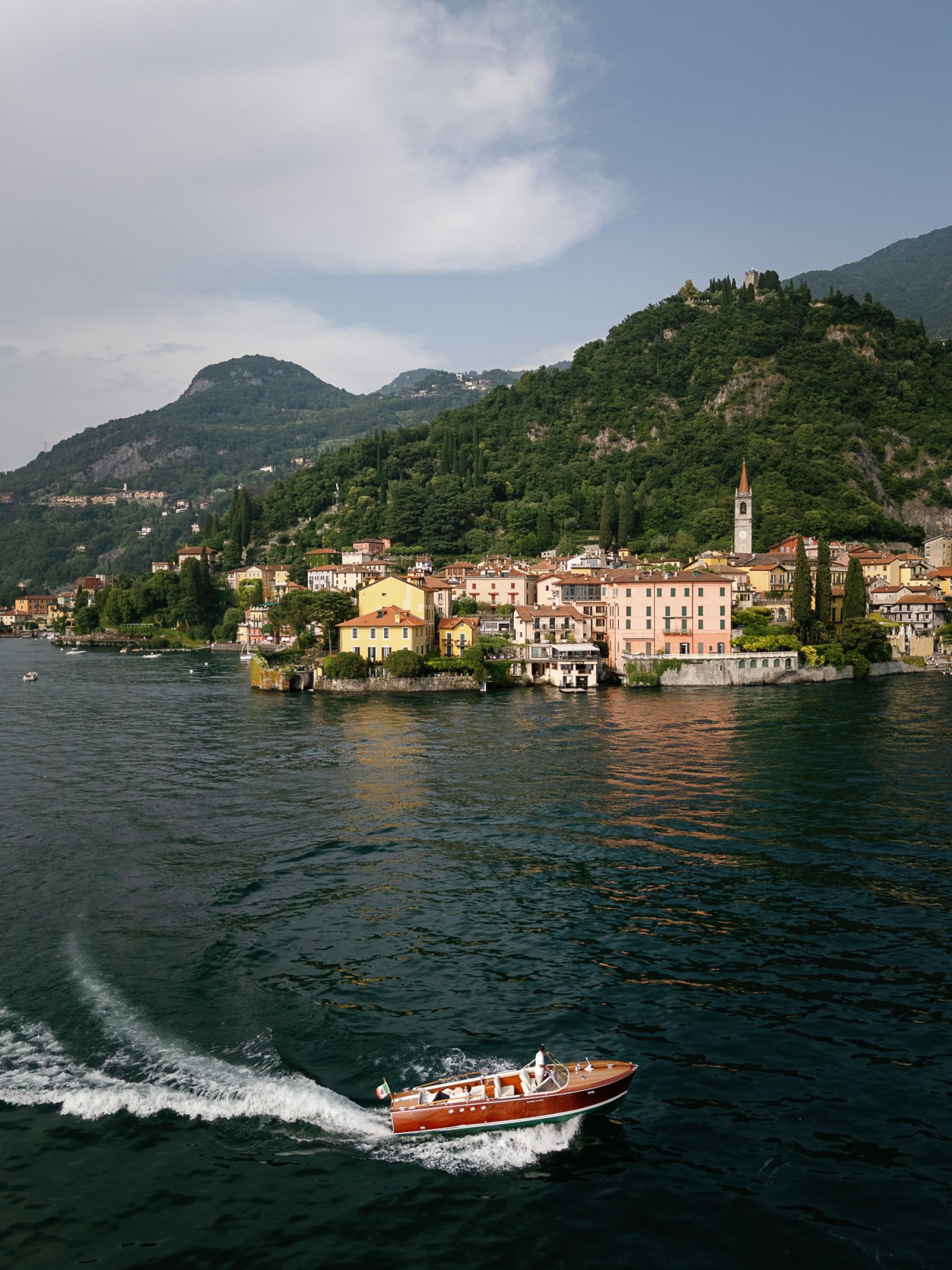 Christa and Chris's Sunset-Inspired Lake Como Wedding at Villa Cipressi photo