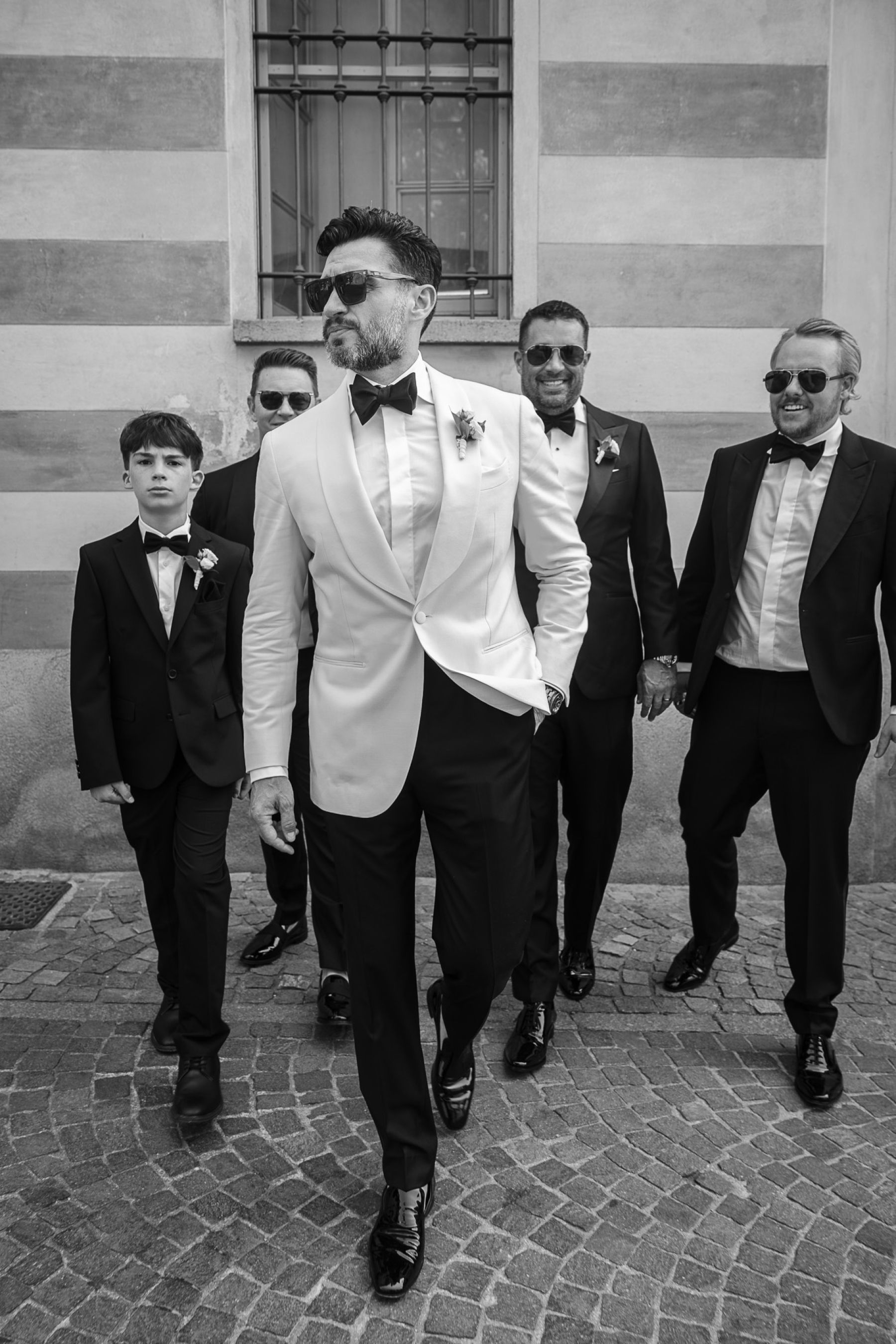 Christa and Chris's Sunset-Inspired Lake Como Wedding at Villa Cipressi photo