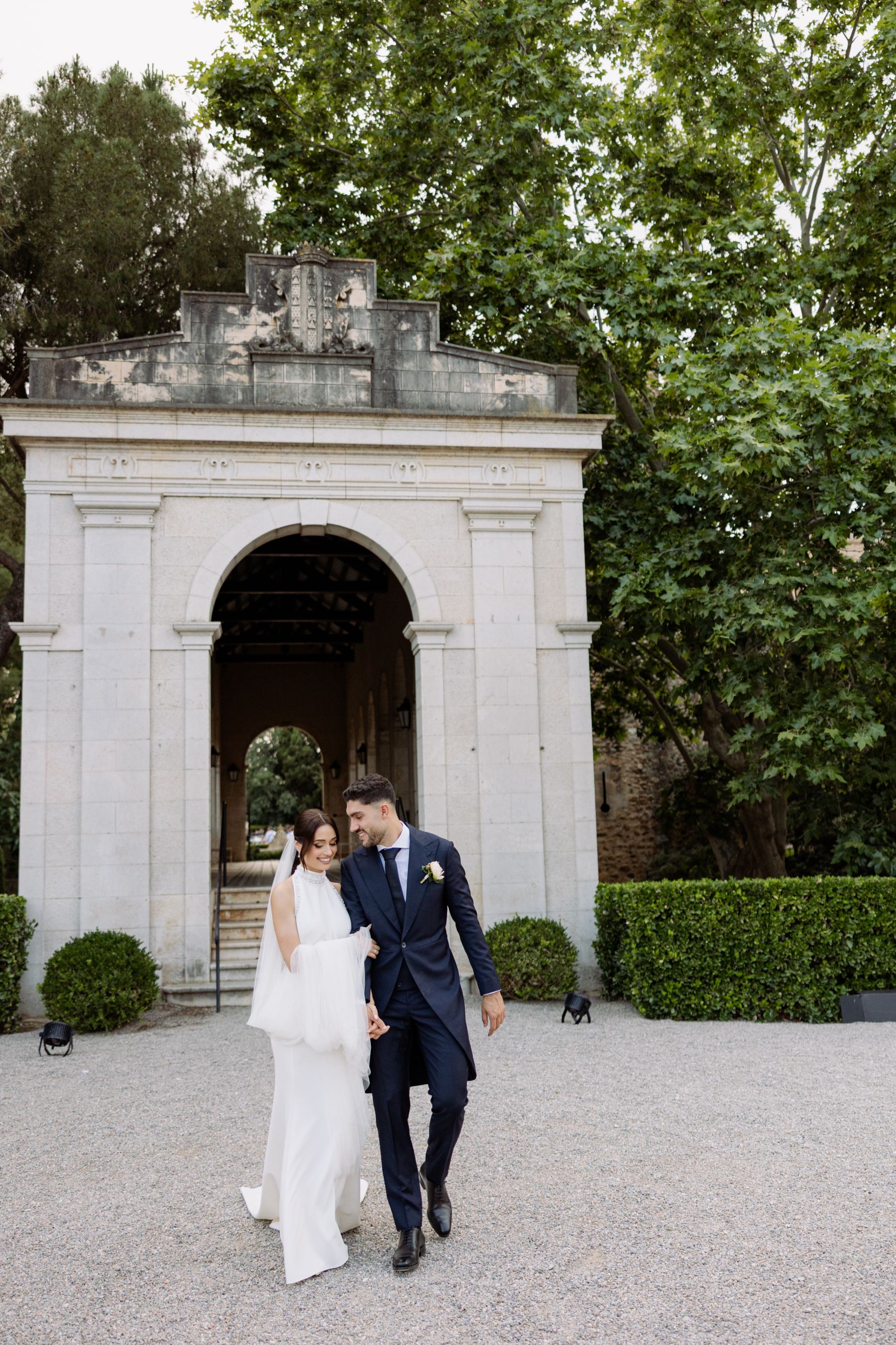 150 Guests, Five Michelin Stars, and One Stunning Castle: Cintya and Unai’s Wedding at Castillo de Perlada photo