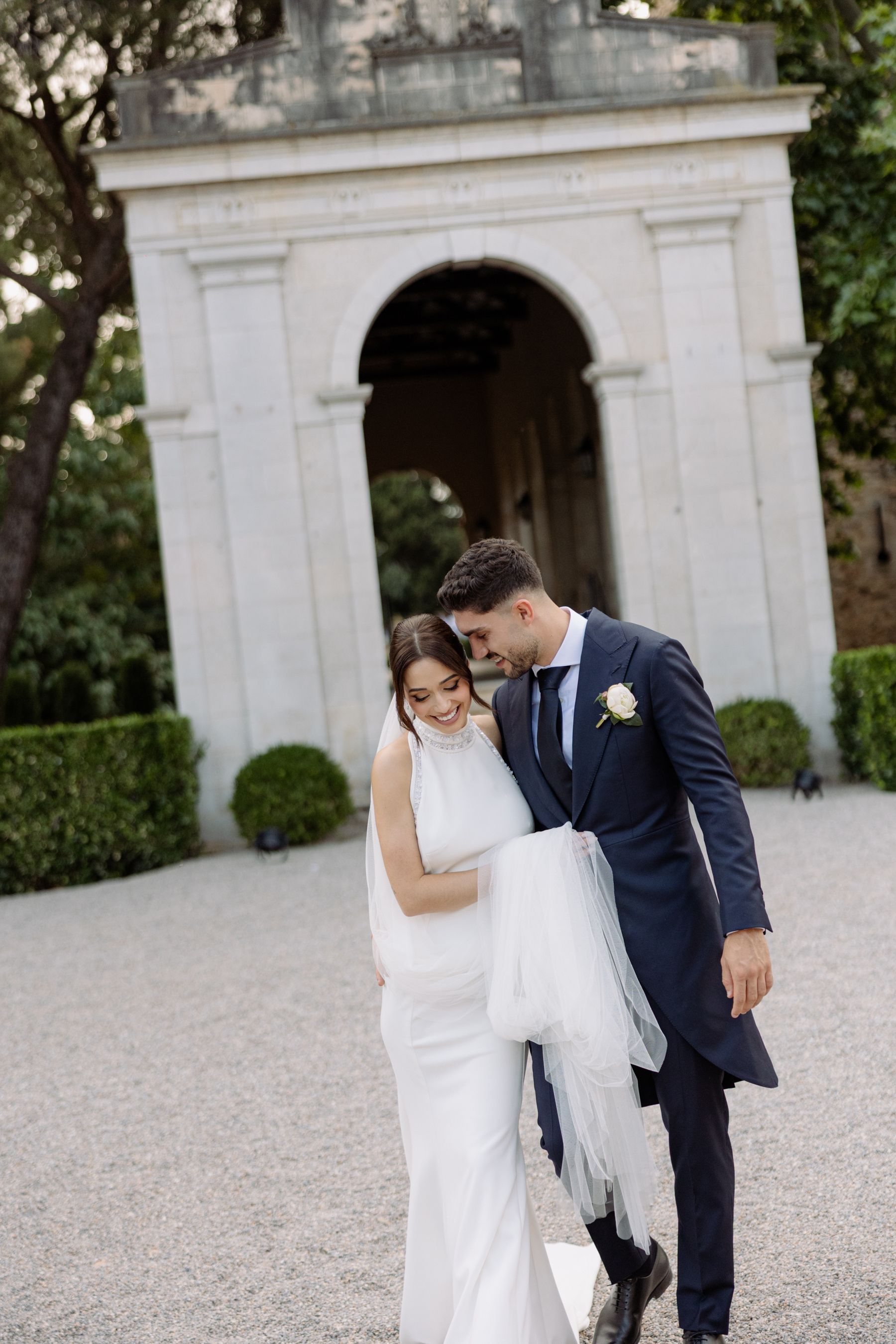 150 Guests, Five Michelin Stars, and One Stunning Castle: Cintya and Unai’s Wedding at Castillo de Perlada photo